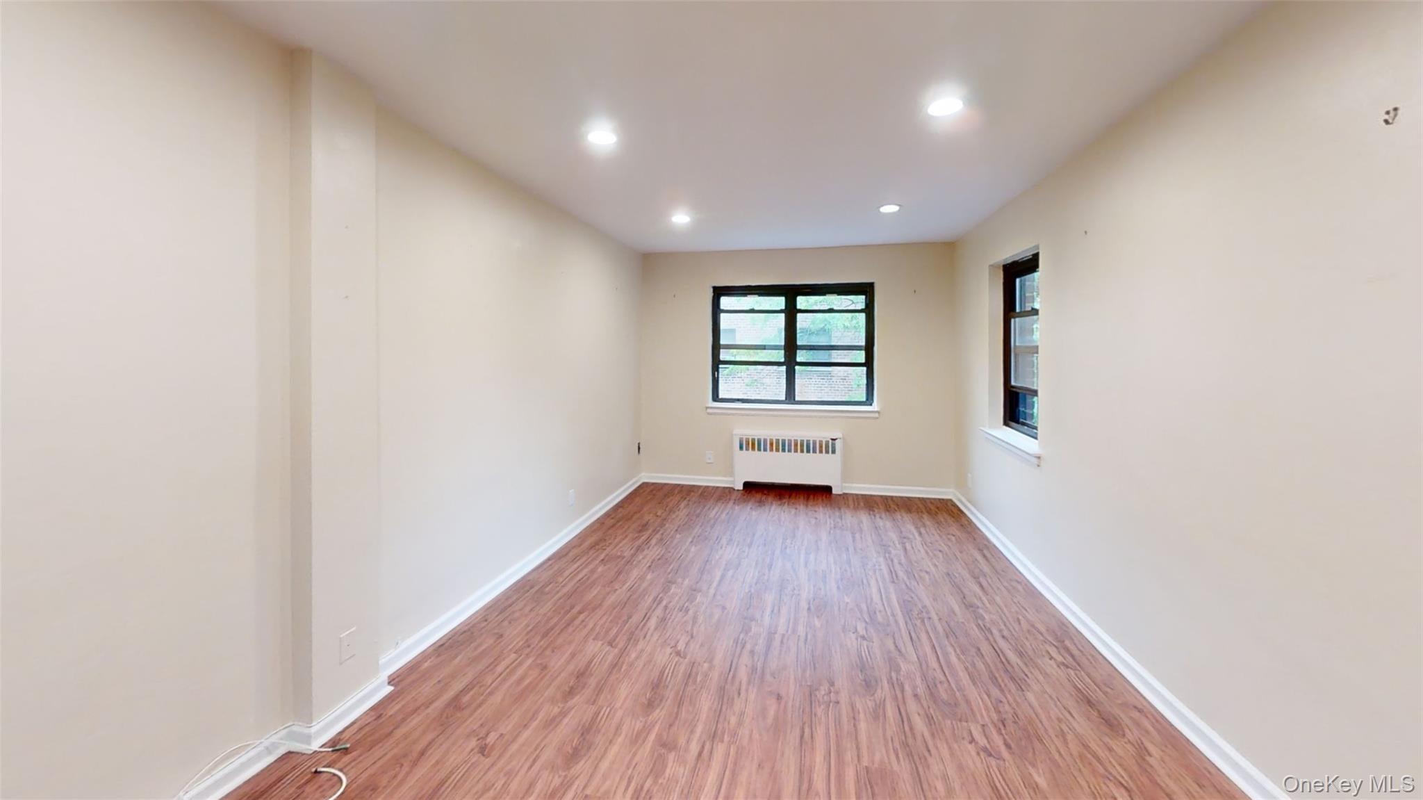 50 White Oak Street Unit: 4B, New Rochelle