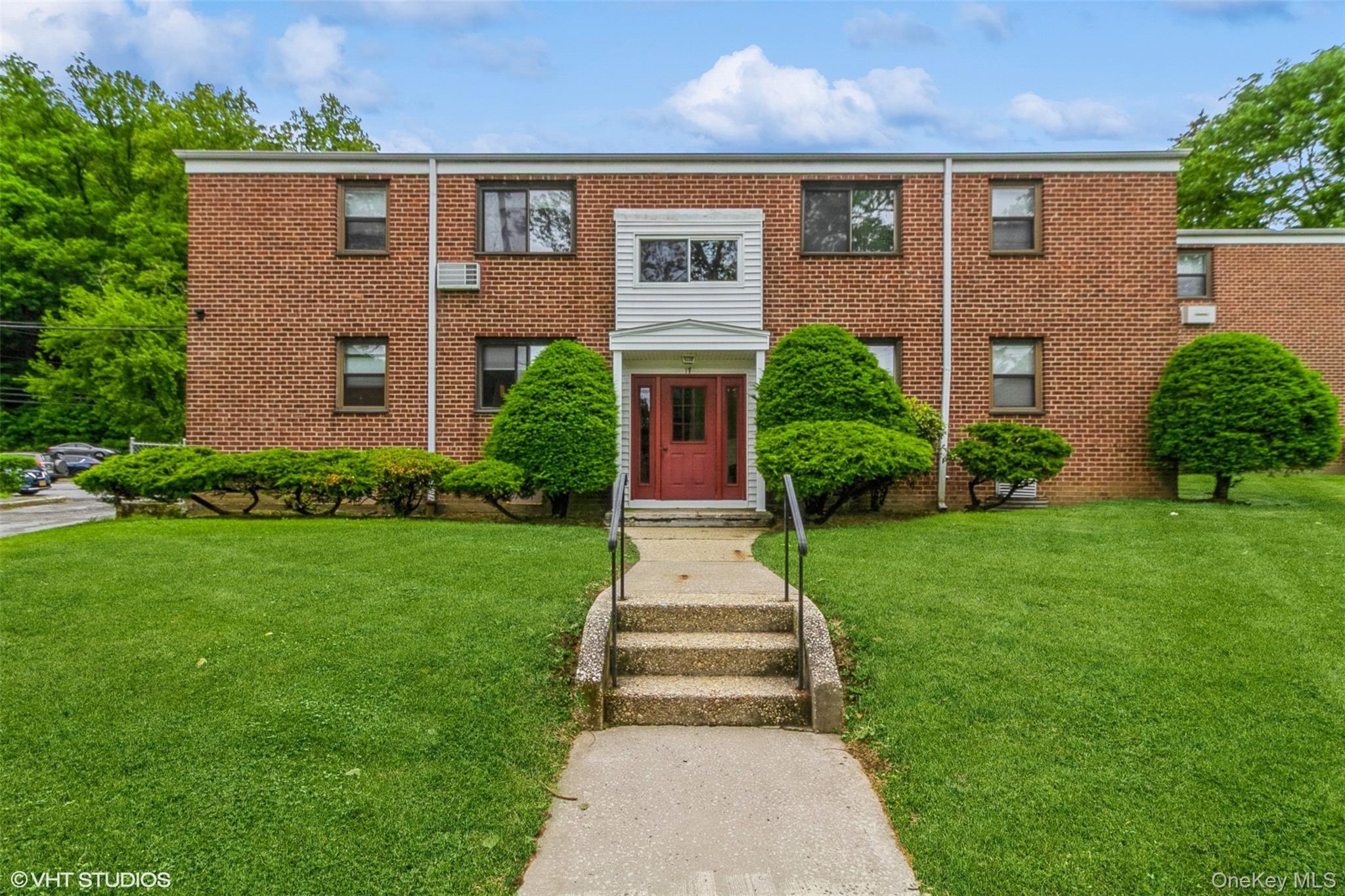 17 Lawrence Drive Unit: A, White Plains