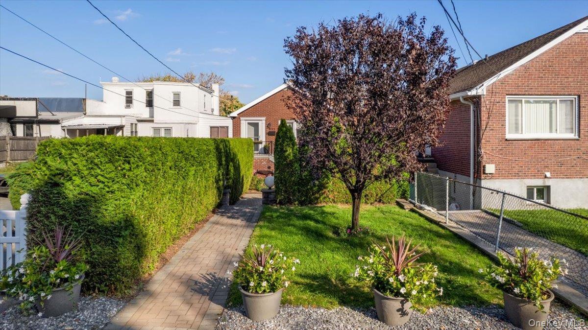 622 Mile Square Road, Yonkers