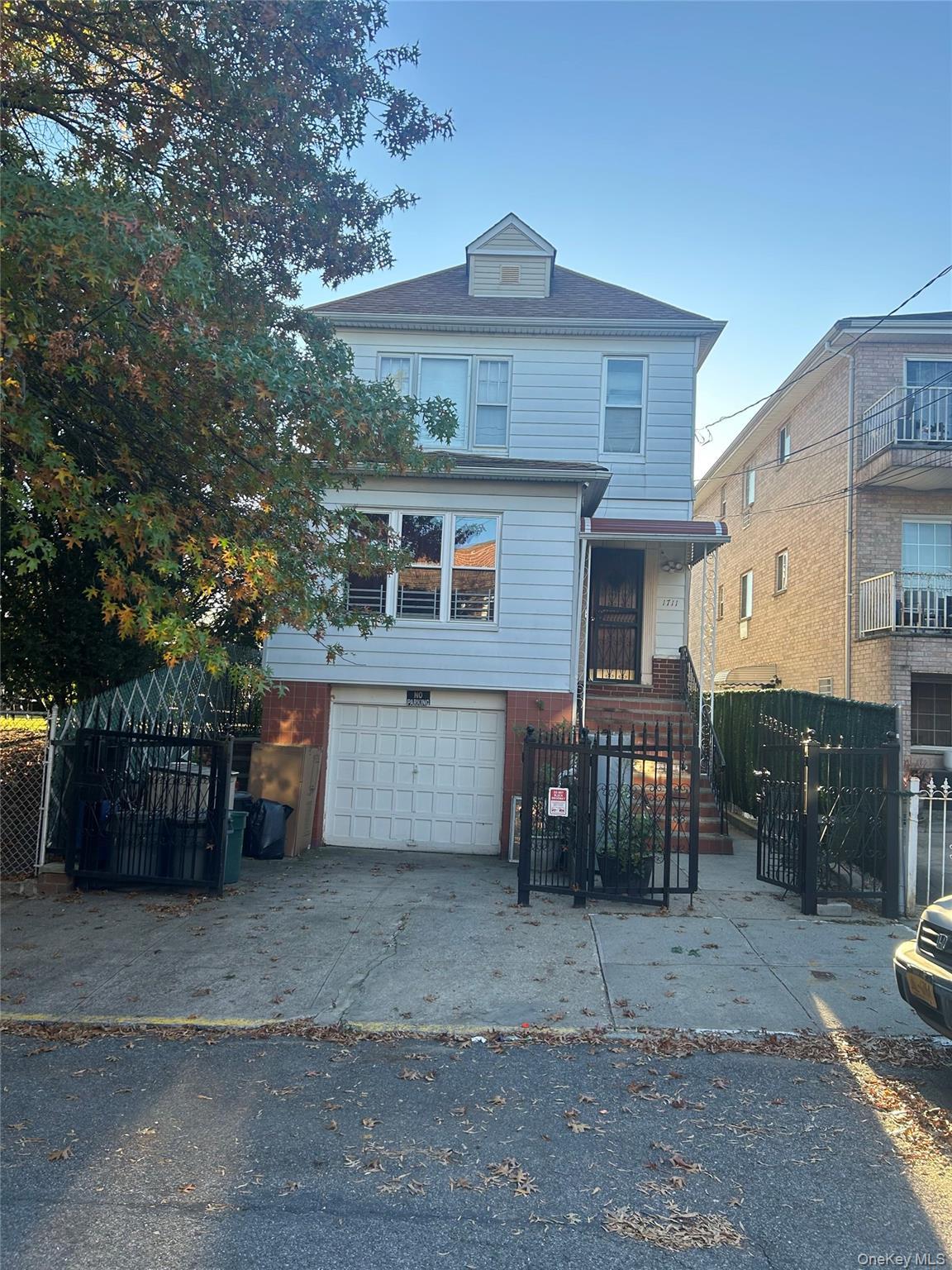 1711 Fowler Avenue, Bronx