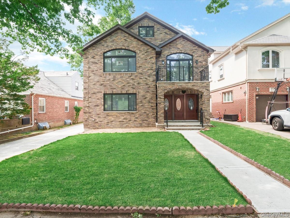 14729 70th Avenue, Flushing
