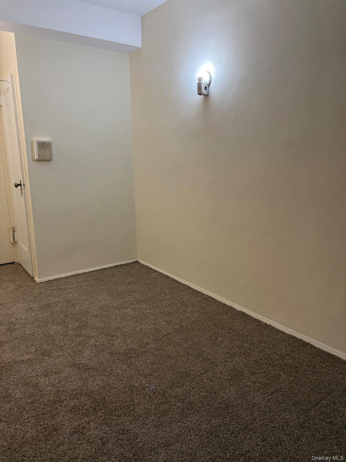 24 Metropolitan Oval Unit: 2D thumbnail 3