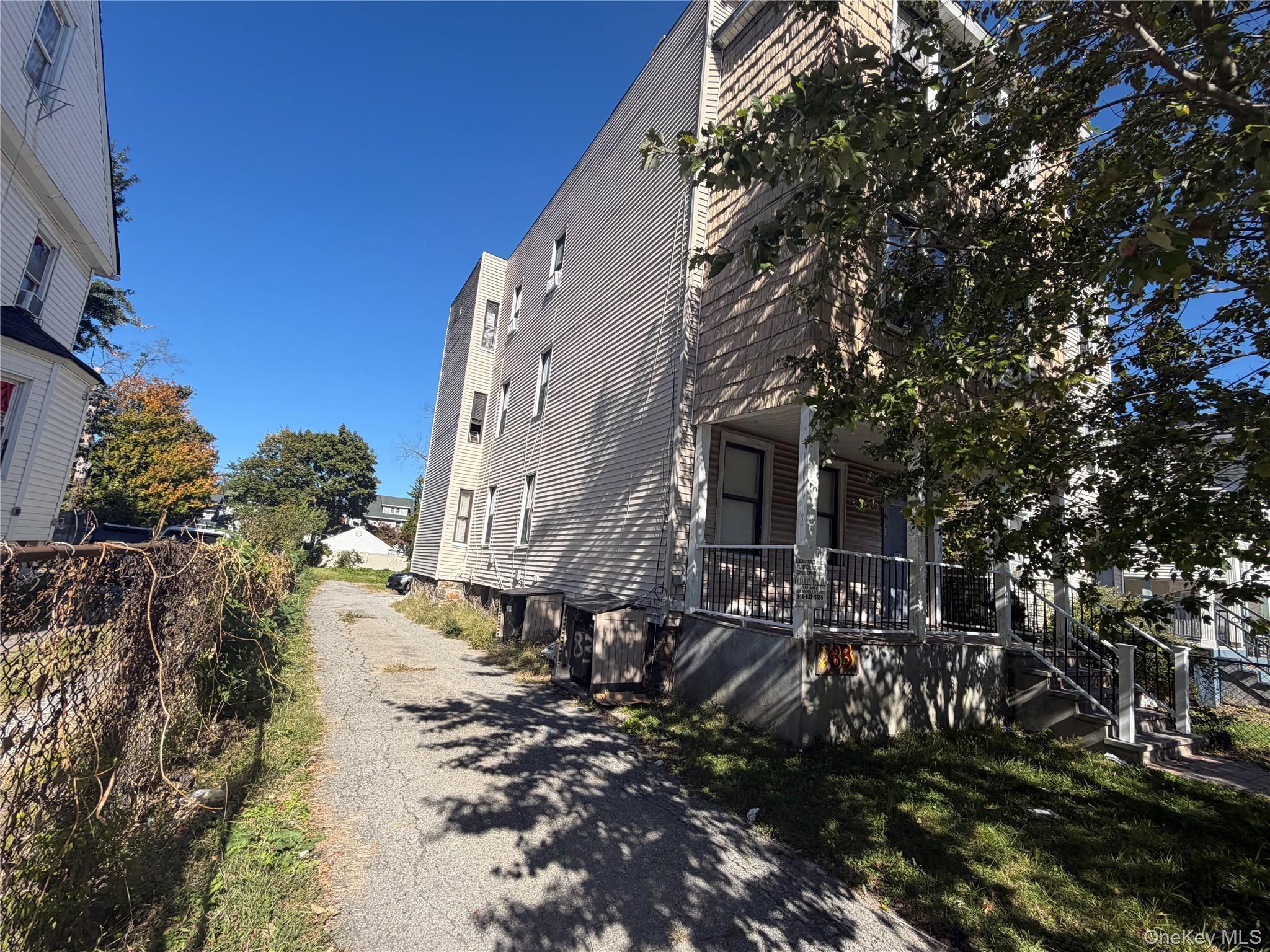83 Horton Avenue thumbnail 2