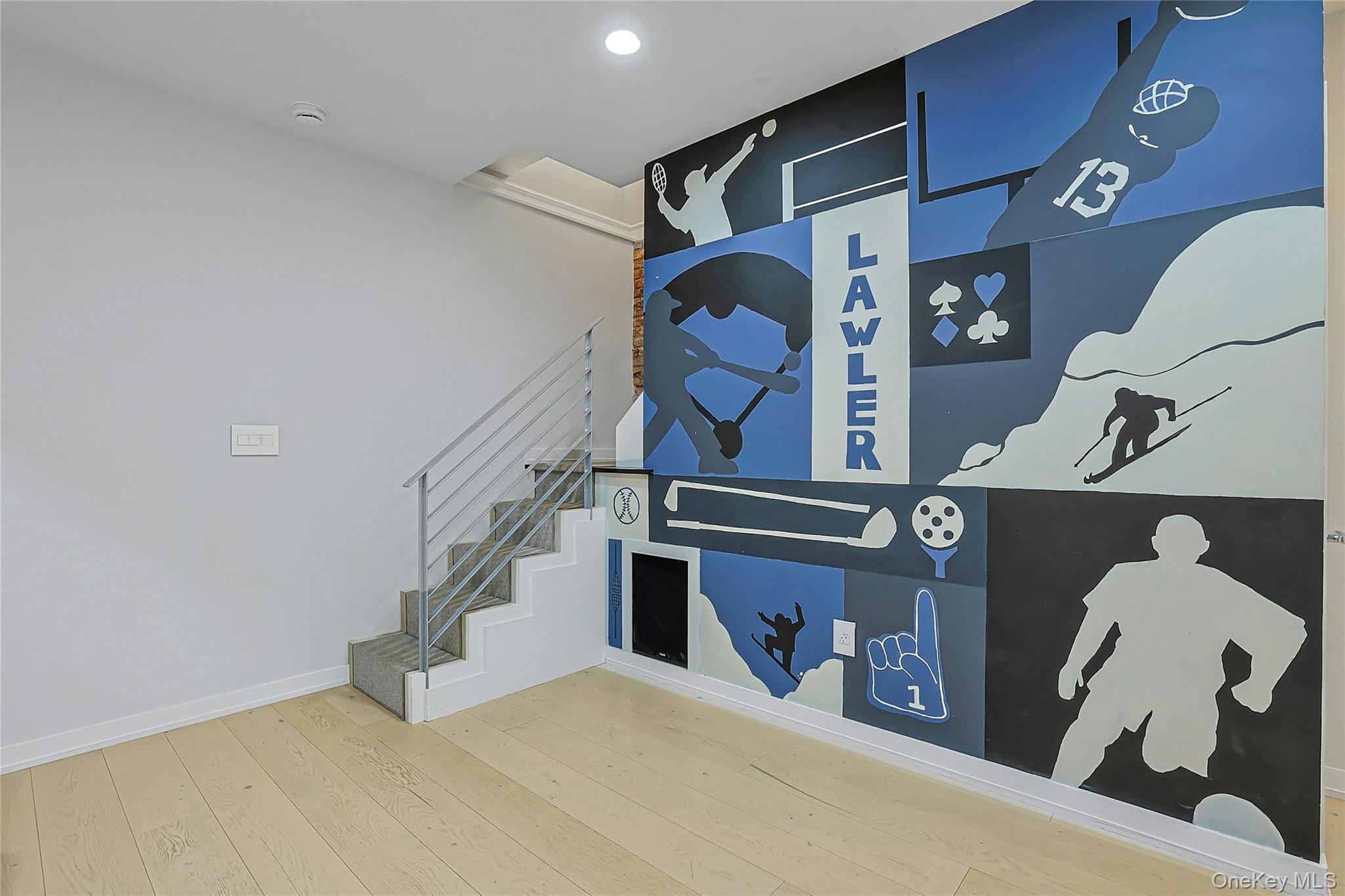 201 N Broadway thumbnail 38