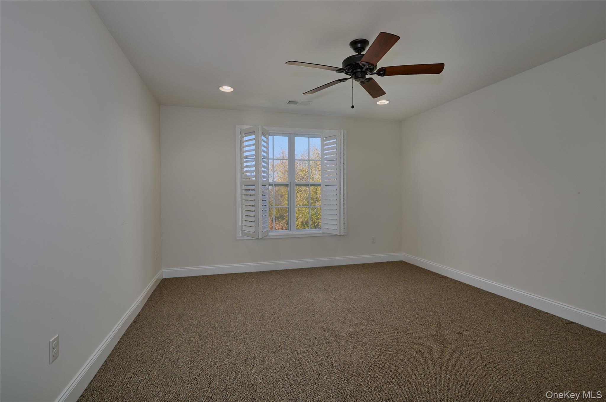 20 Avondale Lane thumbnail 23