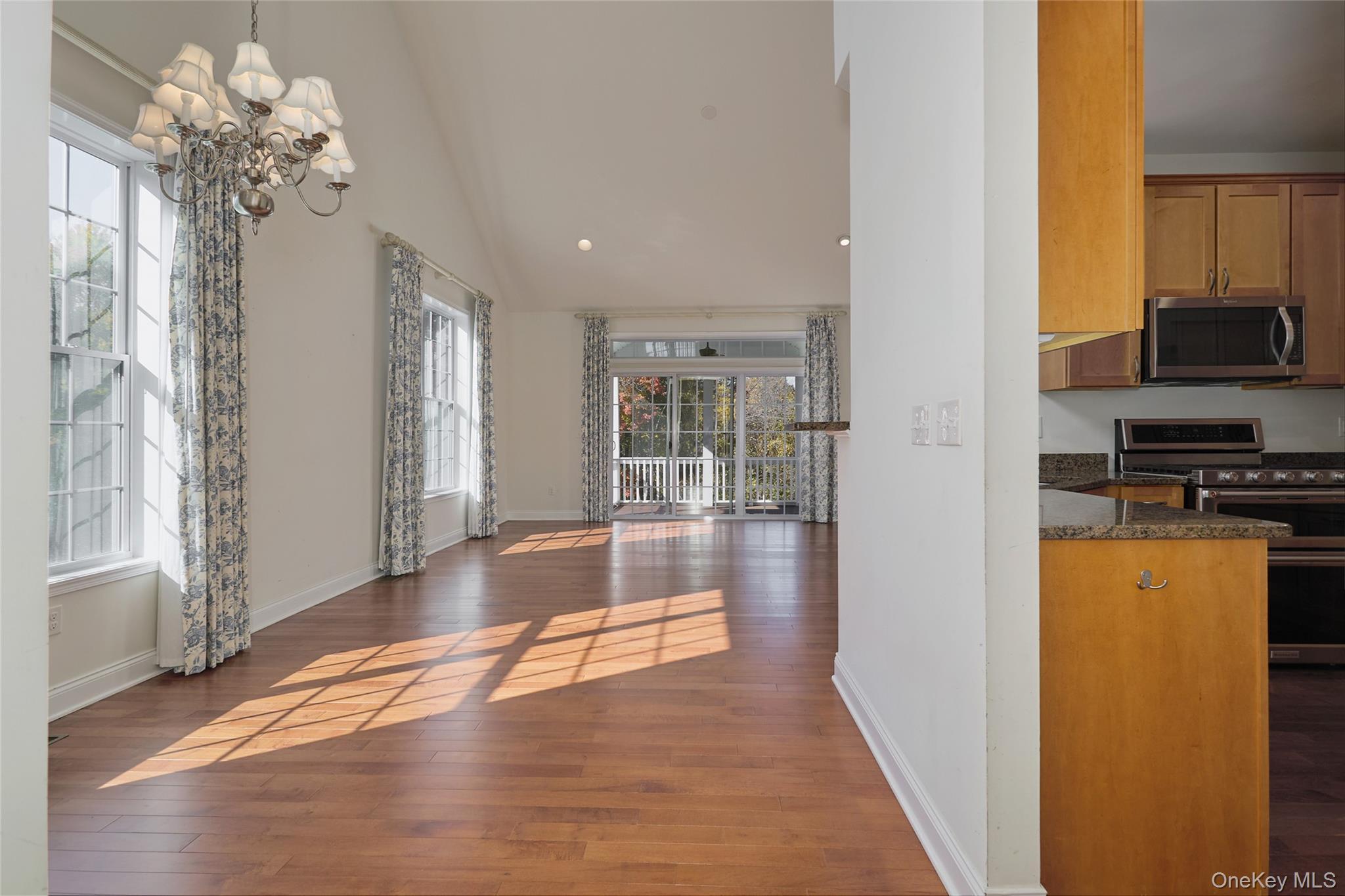 20 Avondale Lane thumbnail 7