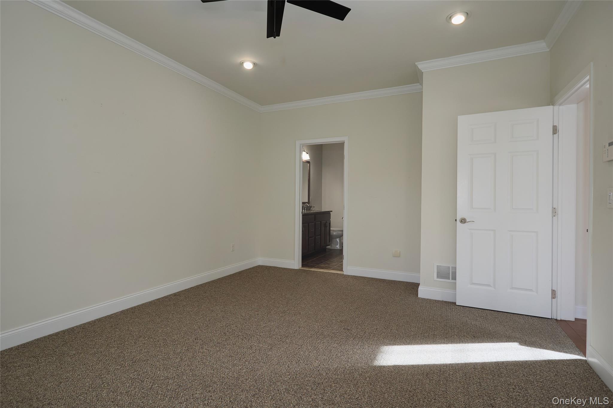 20 Avondale Lane thumbnail 18