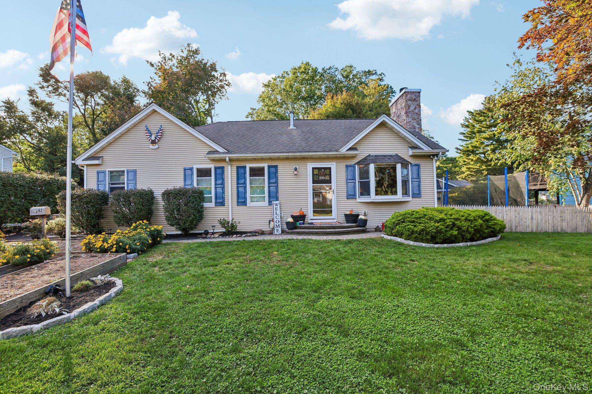 82 Medway Avenue, Congers