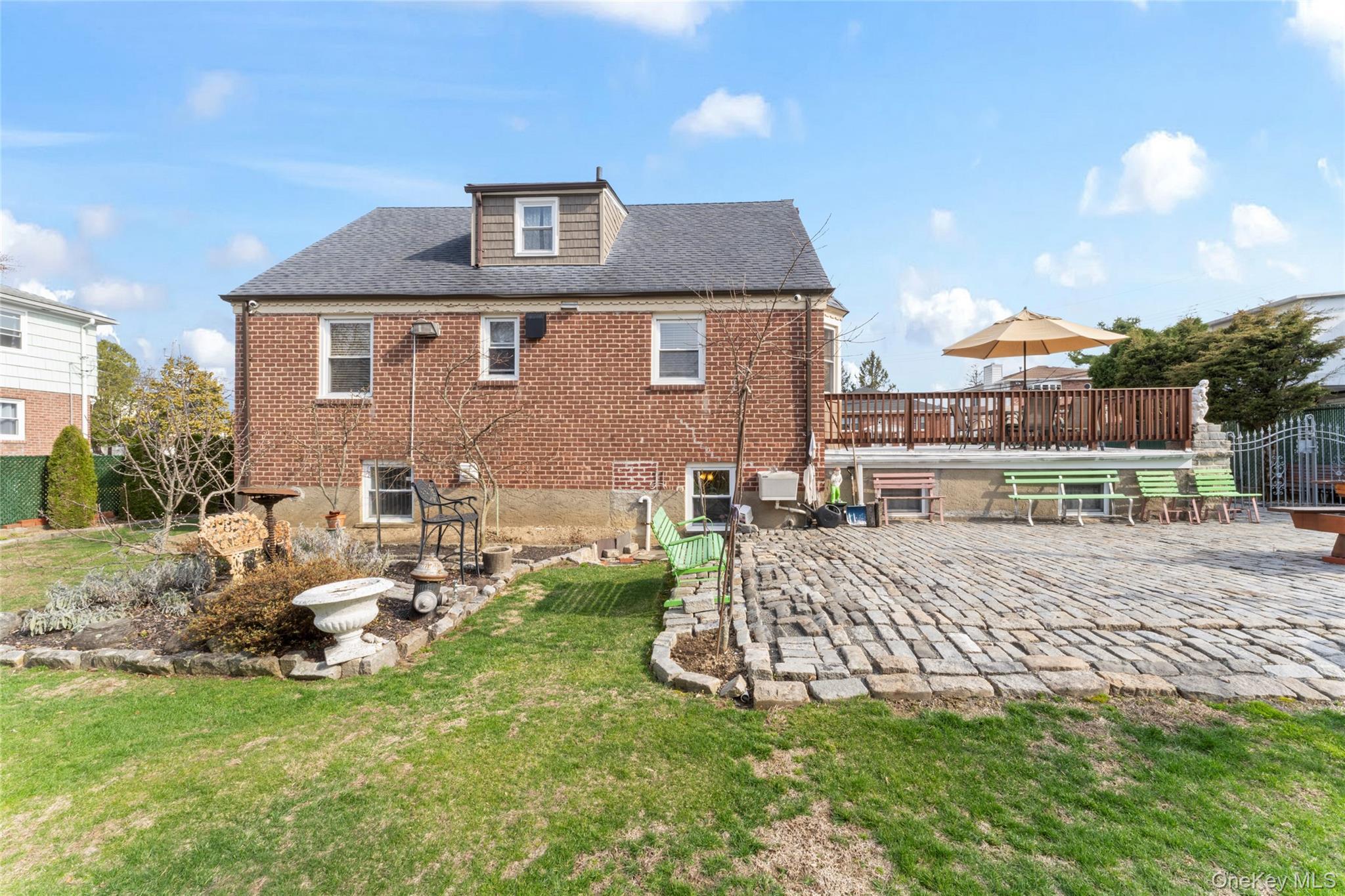 18 Butler Place thumbnail 15