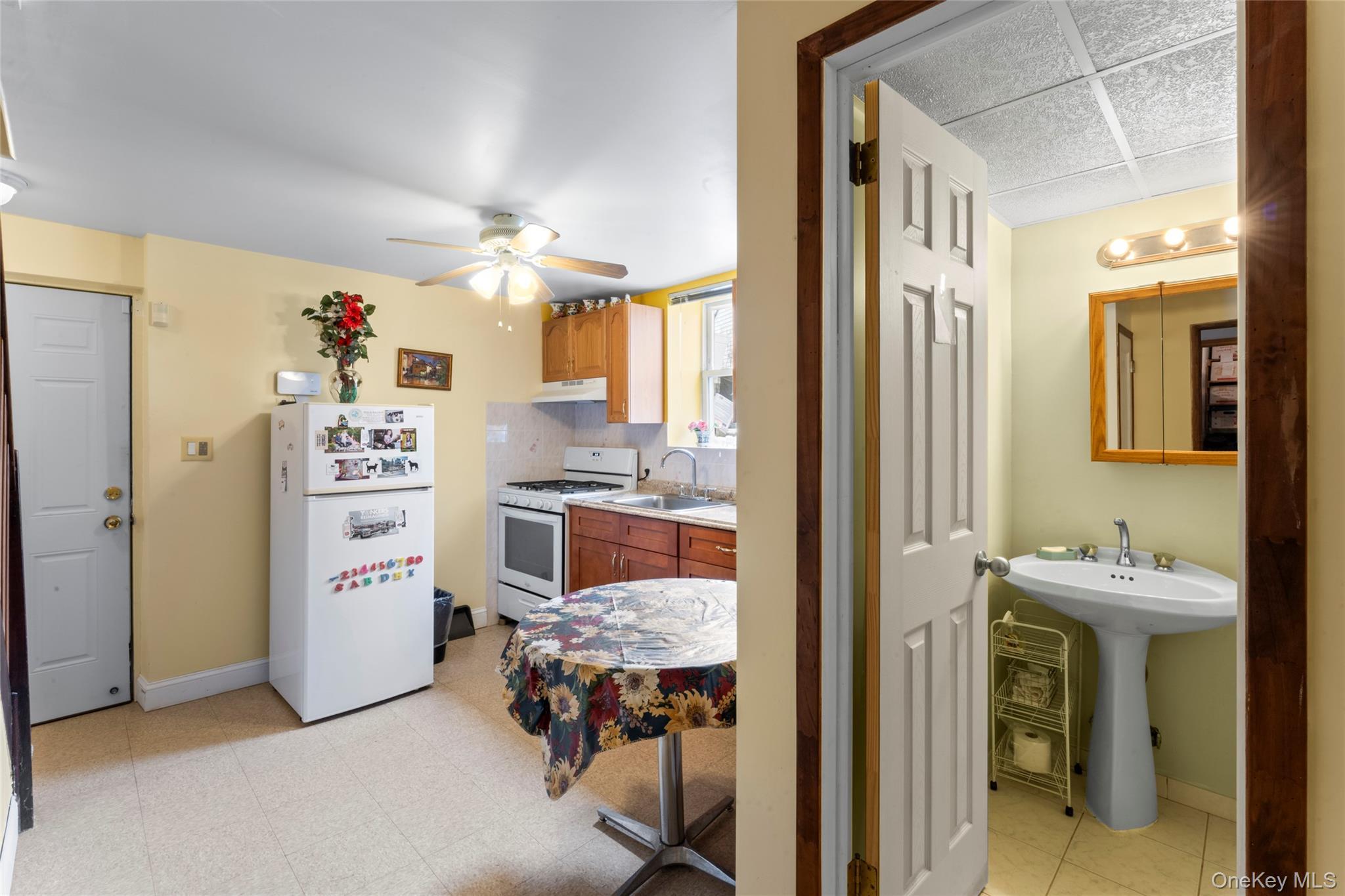 18 Butler Place thumbnail 9