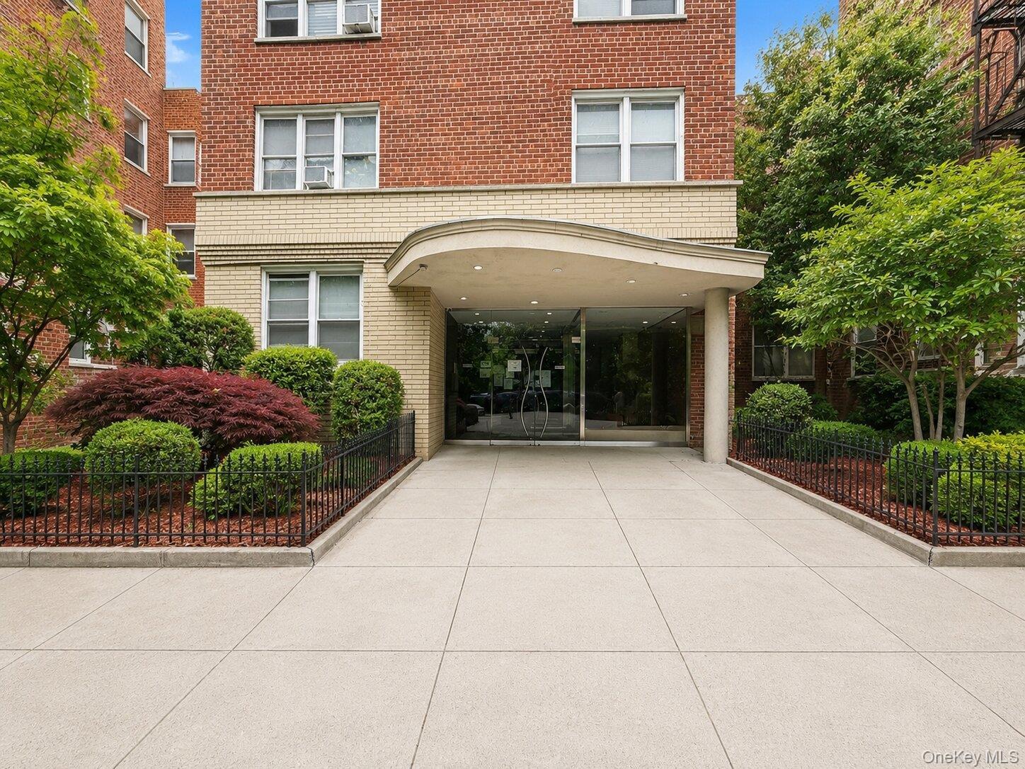 4295 Webster Avenue Unit: 2D, Bronx