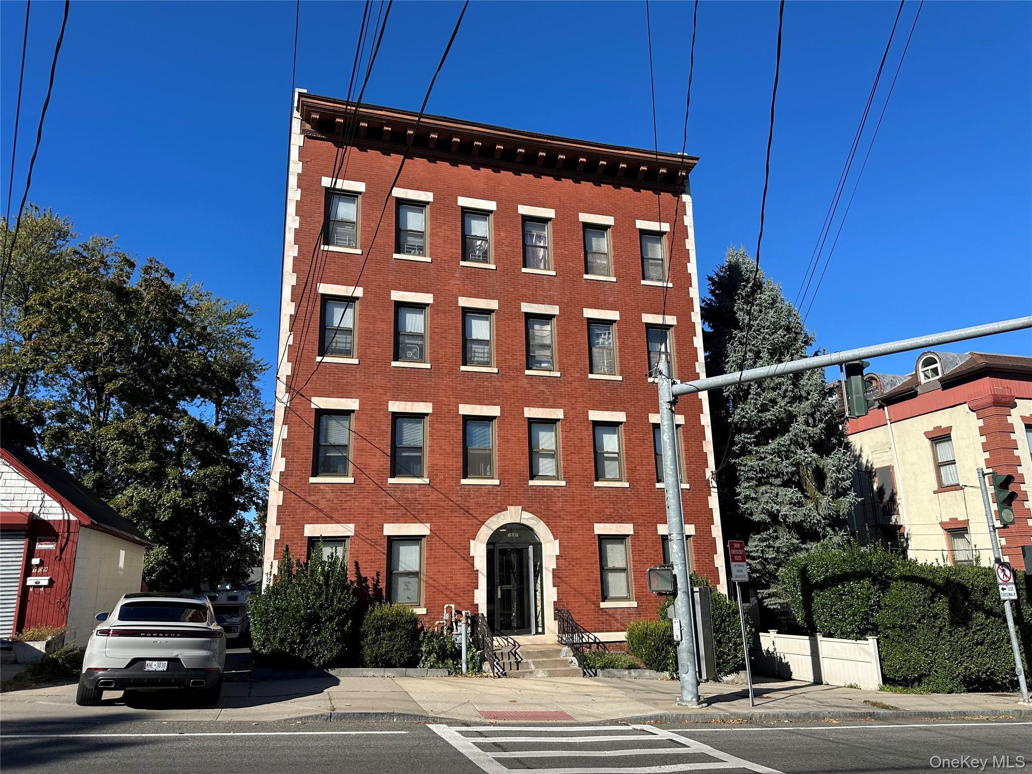 107 Lincoln Avenue, New Rochelle