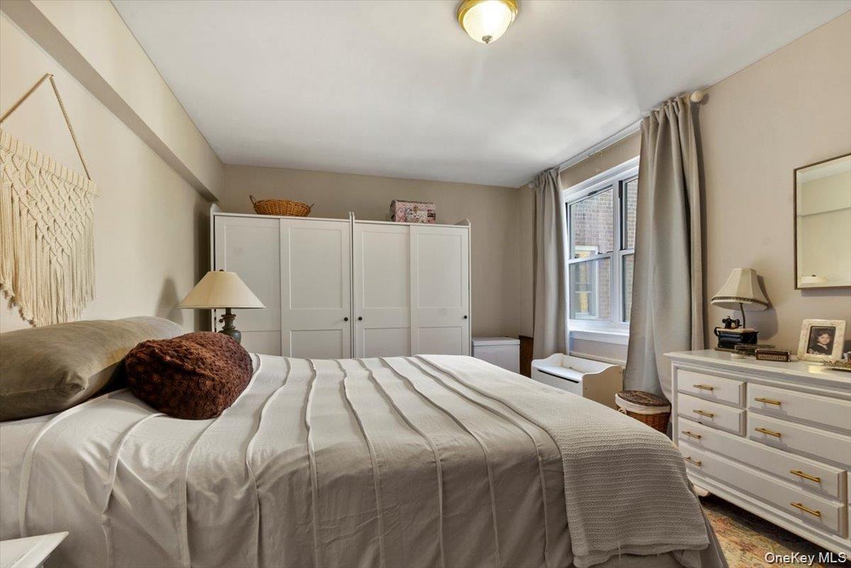 279 N Broadway Unit: 6C thumbnail 18