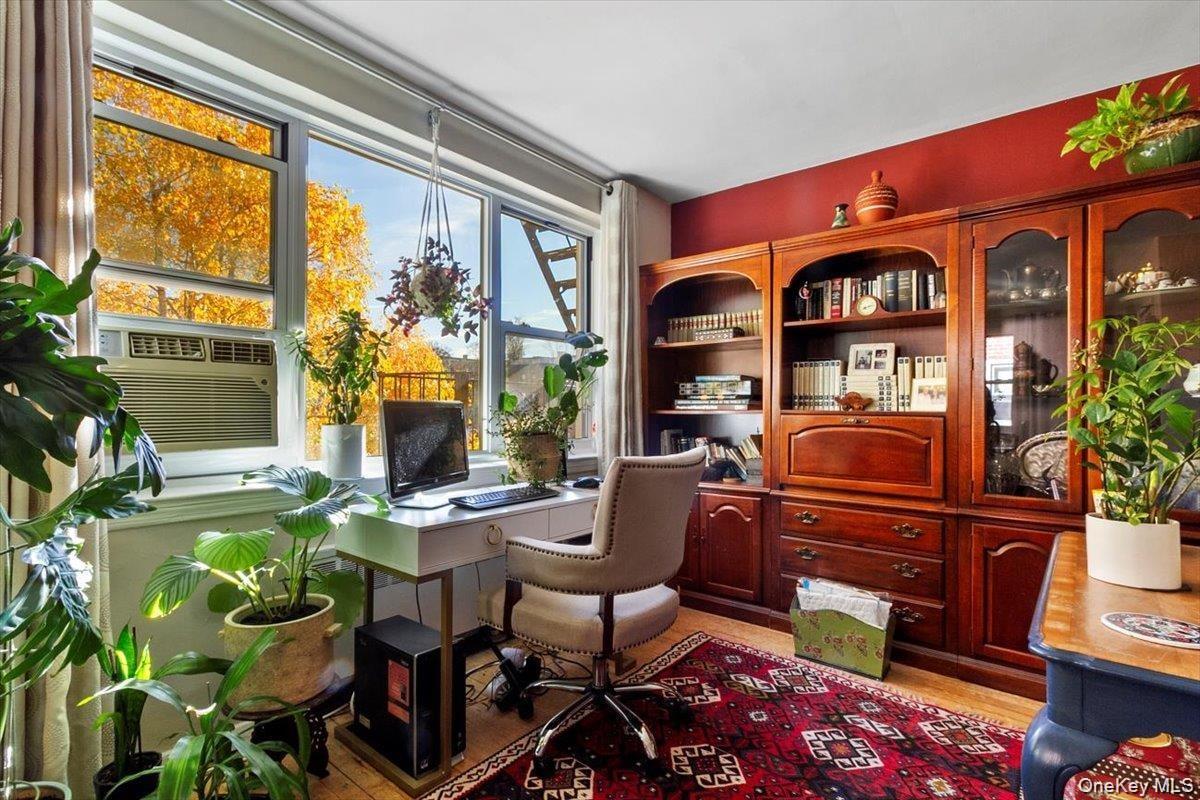 279 N Broadway Unit: 6C thumbnail 9