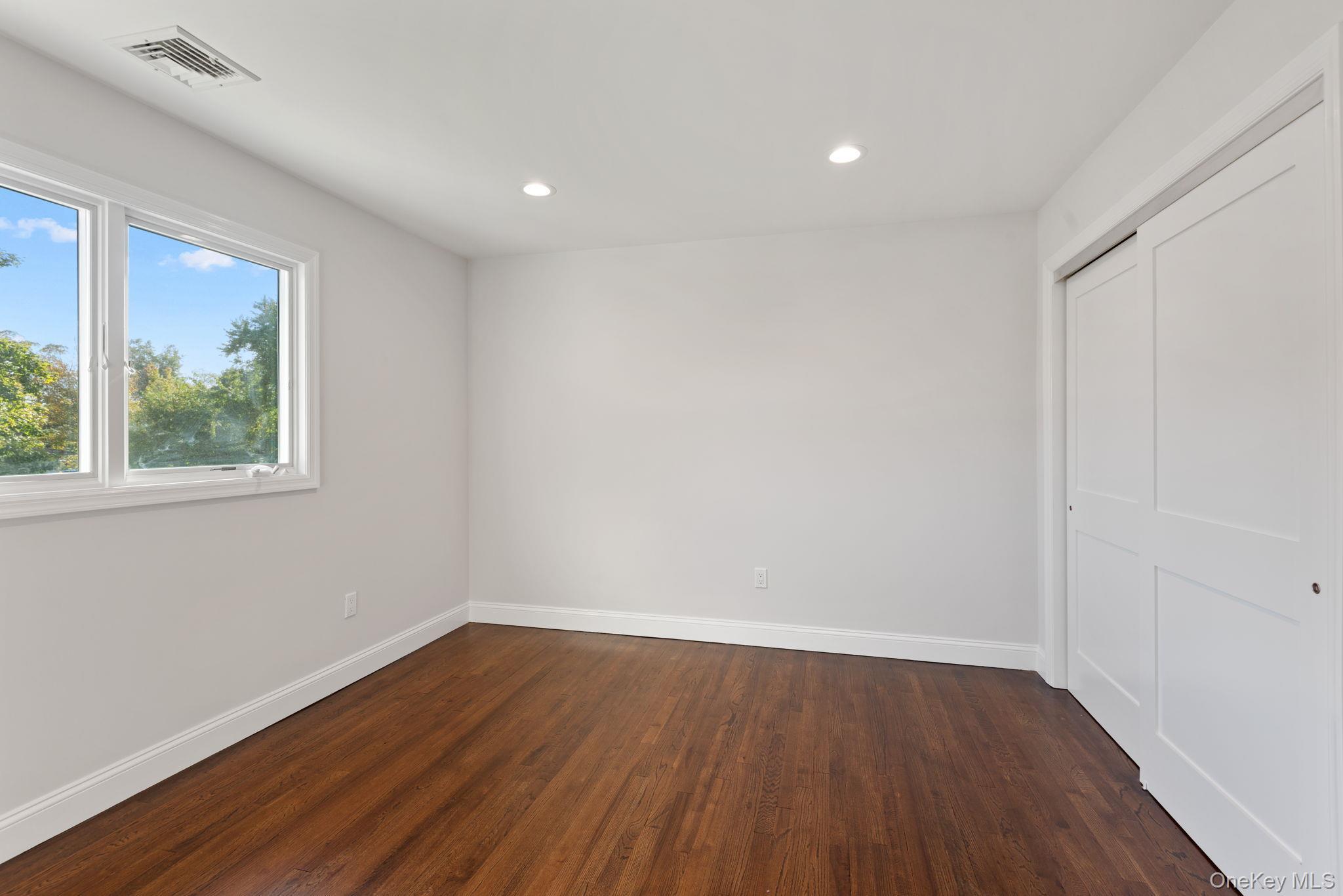 124 Ithaca Street thumbnail 15