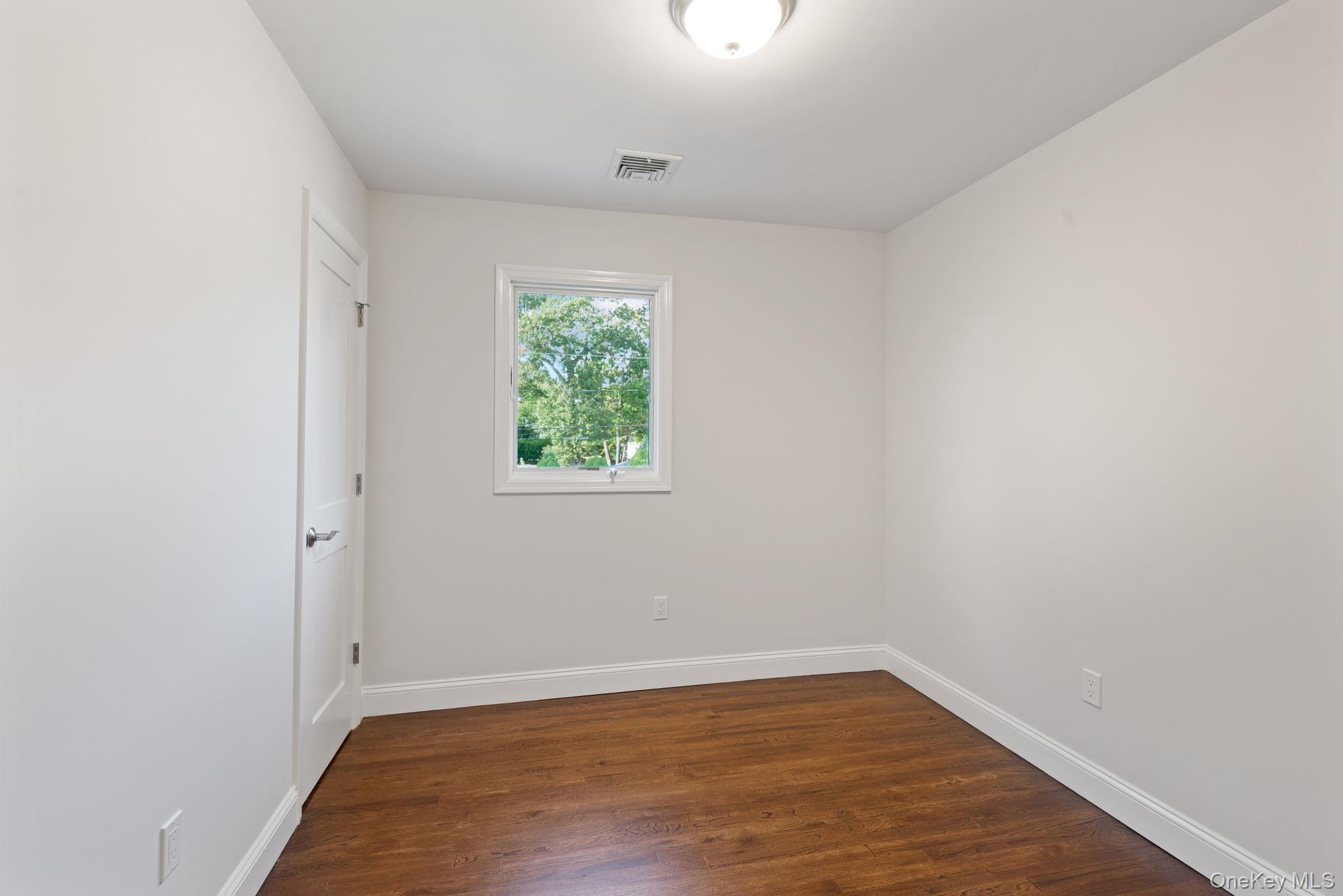 124 Ithaca Street thumbnail 12