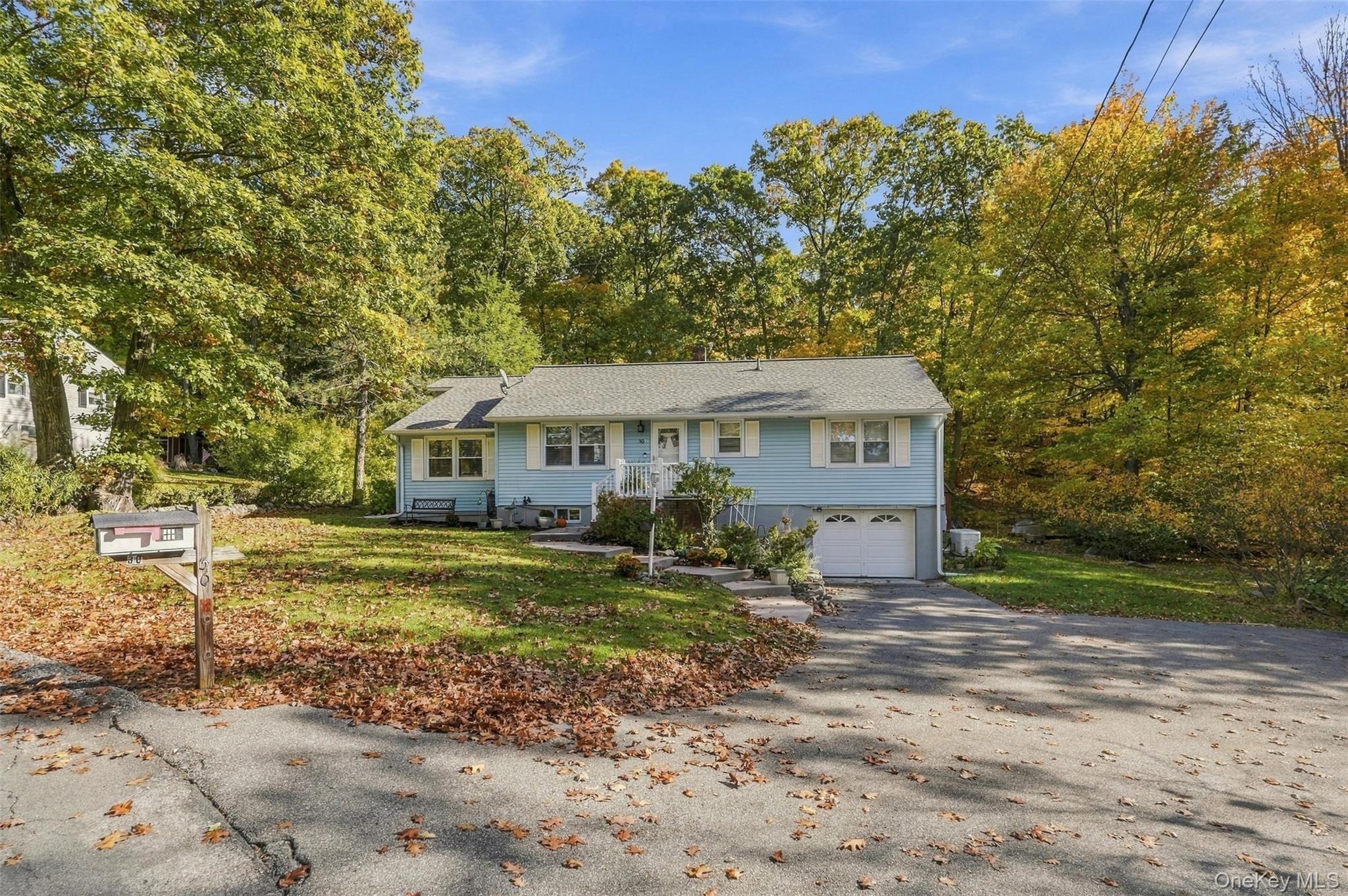 30 Elmwood Drive thumbnail 3