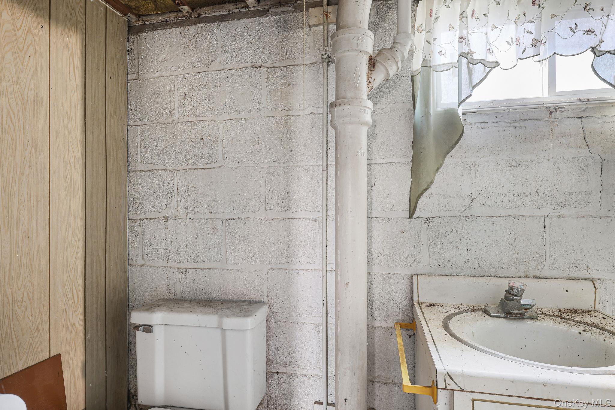 245 Quassaick Avenue thumbnail 25