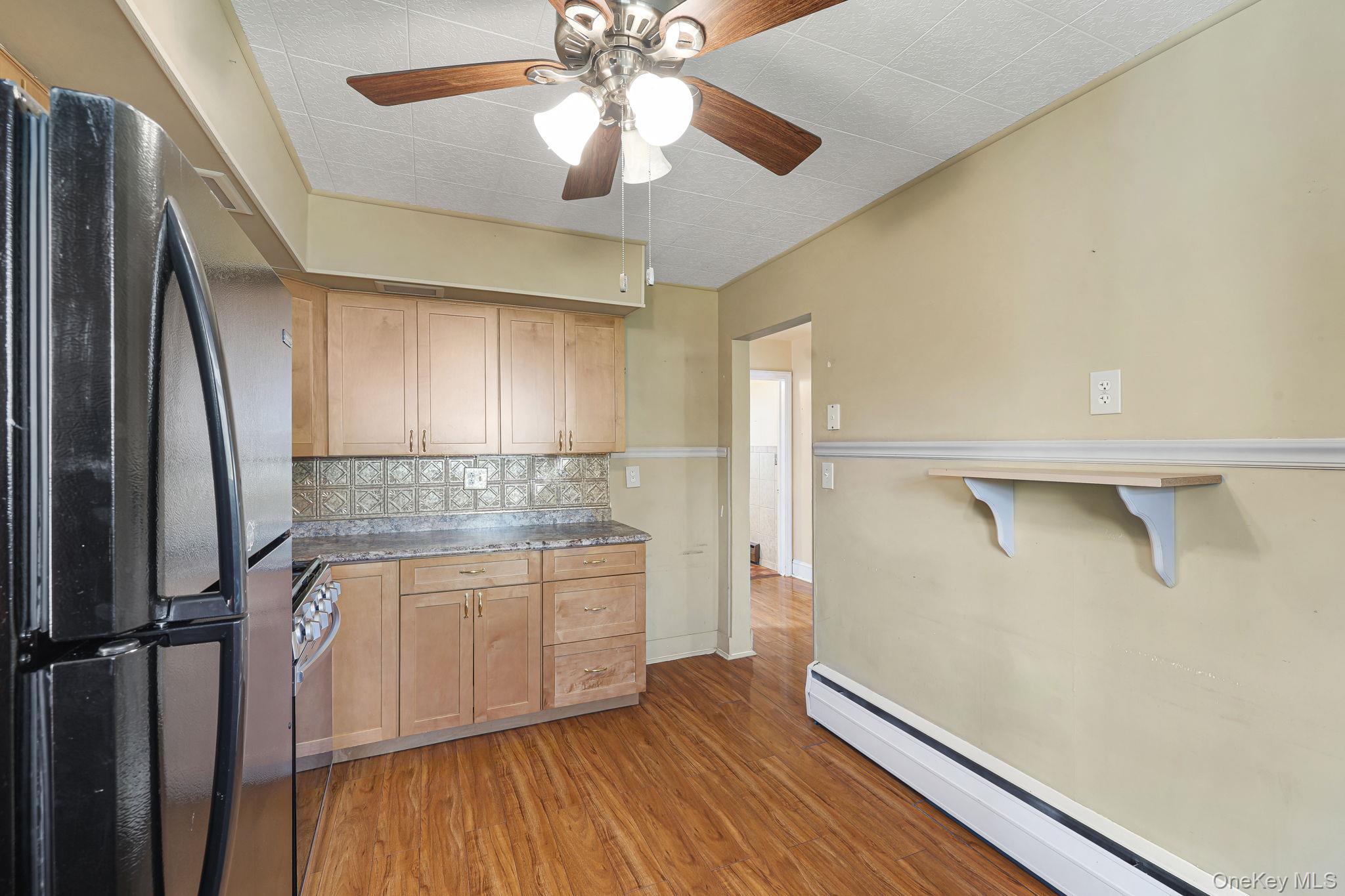 245 Quassaick Avenue thumbnail 15