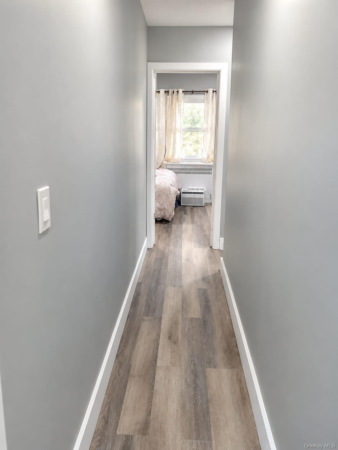 4086 Grace Avenue thumbnail 3