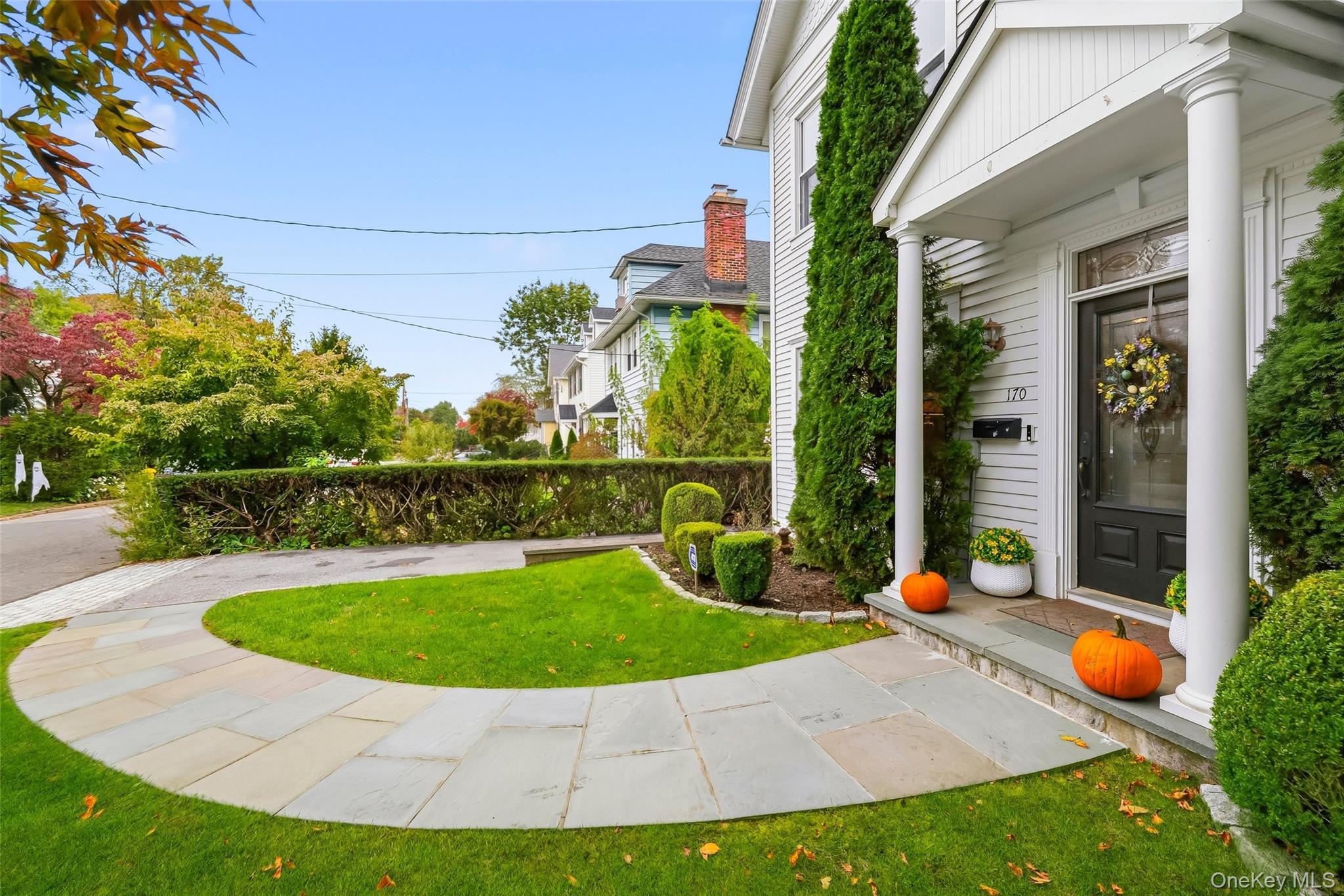 170 Nelson Road photo 1