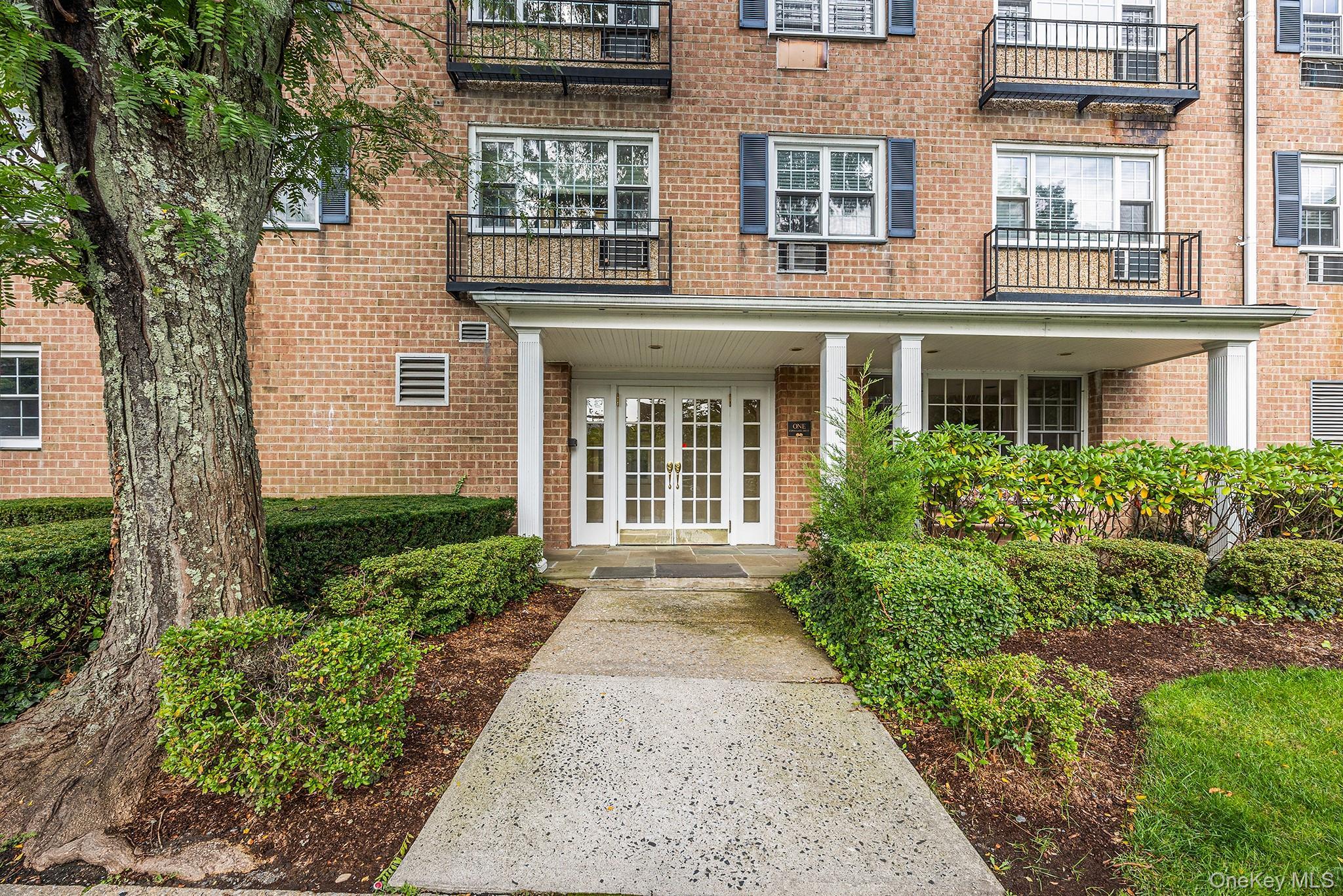 1 Consulate Drive Unit: 2H thumbnail 19