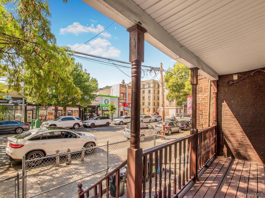 277 E 169th Street thumbnail 4