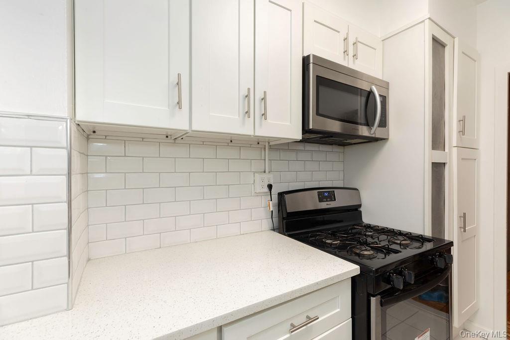 1970 E Tremont Avenue Unit: 1C thumbnail 9