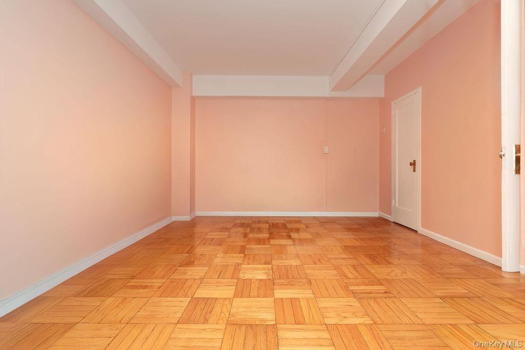 1970 E Tremont Avenue Unit: 1C thumbnail 13