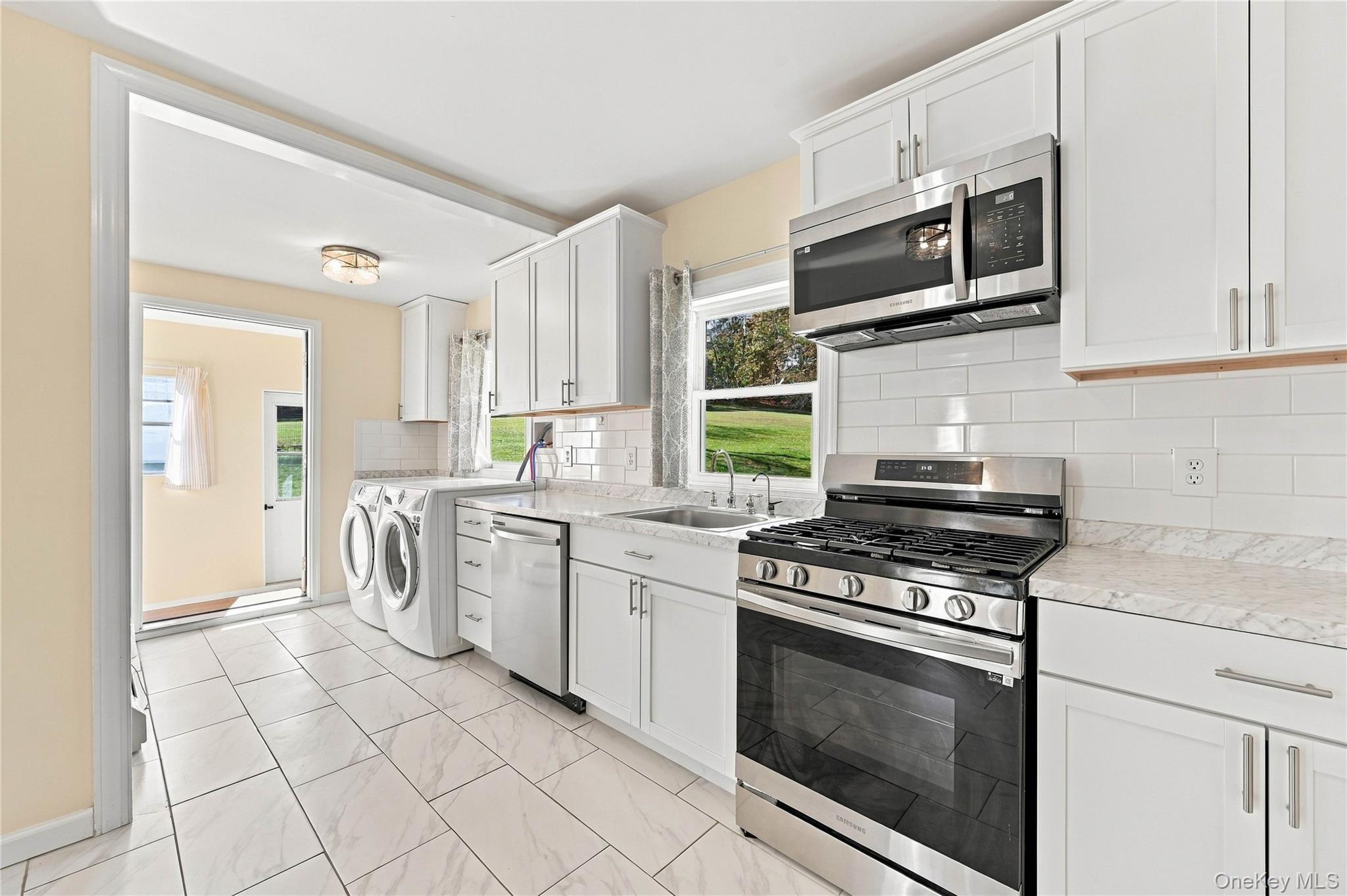 108 W Ridge Road thumbnail 12