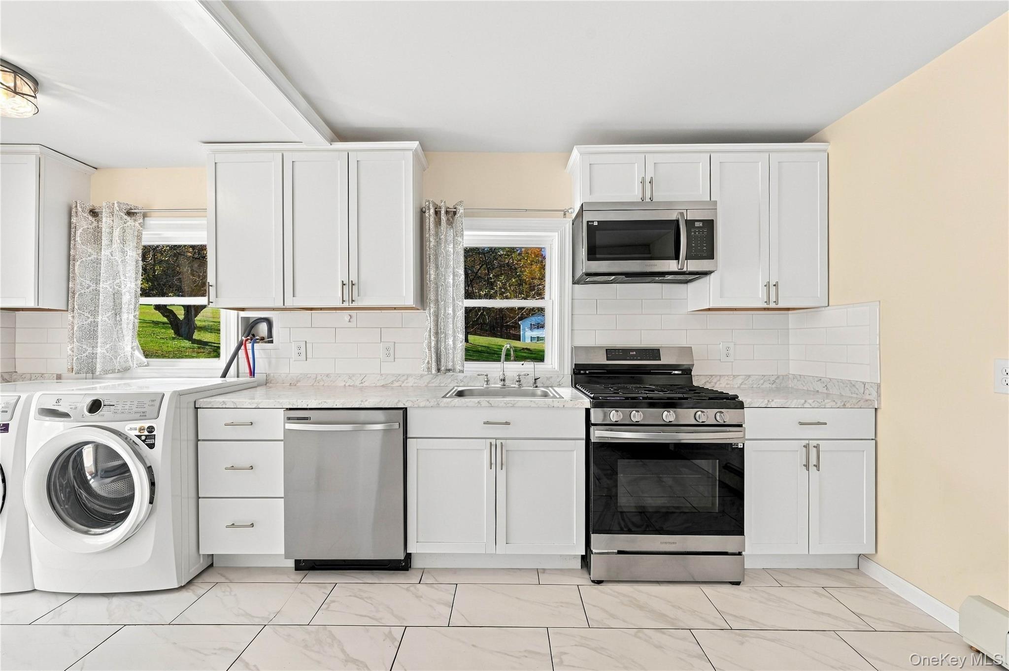 108 W Ridge Road thumbnail 11