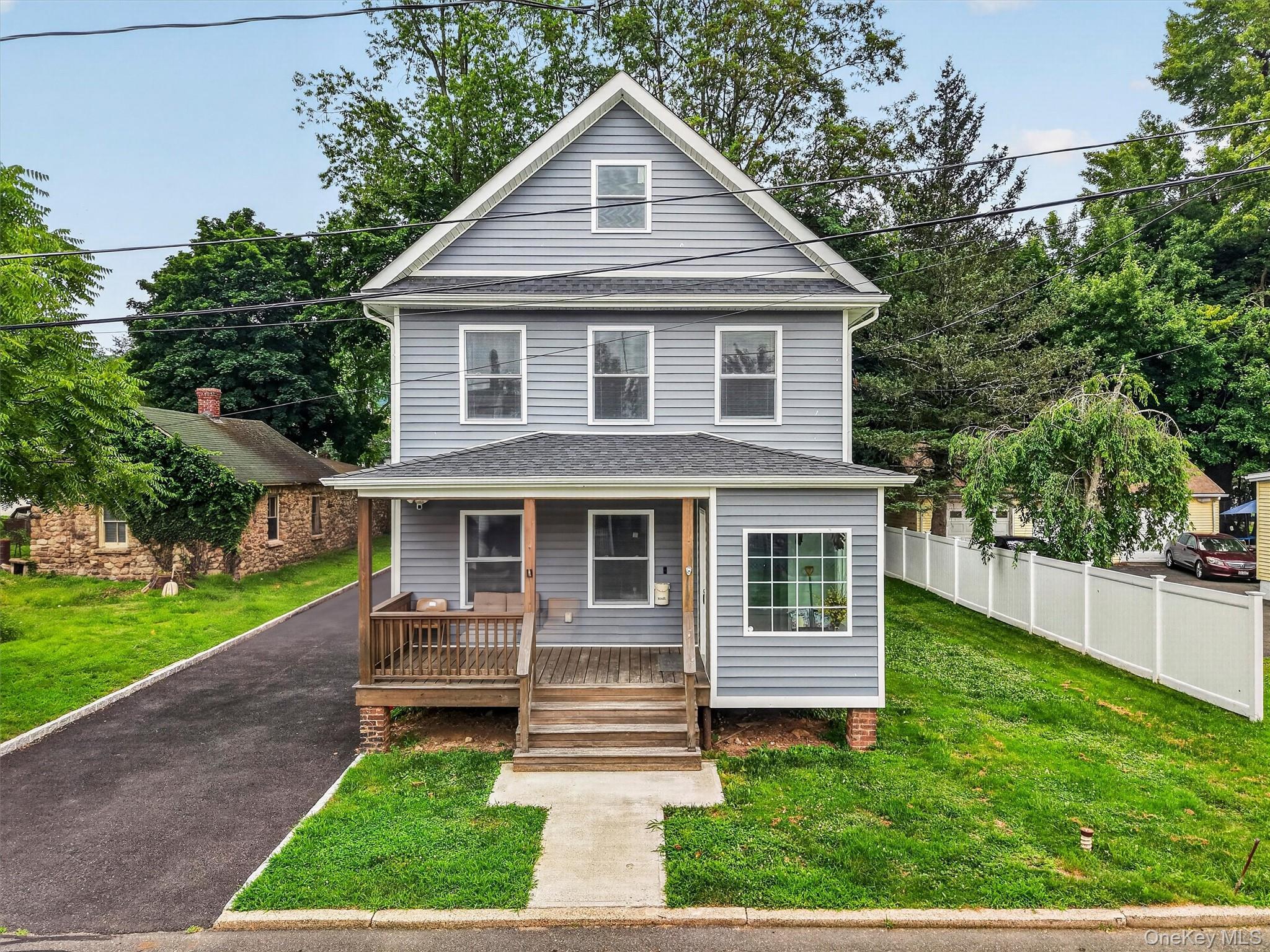 11 Harrison Street, Garnerville