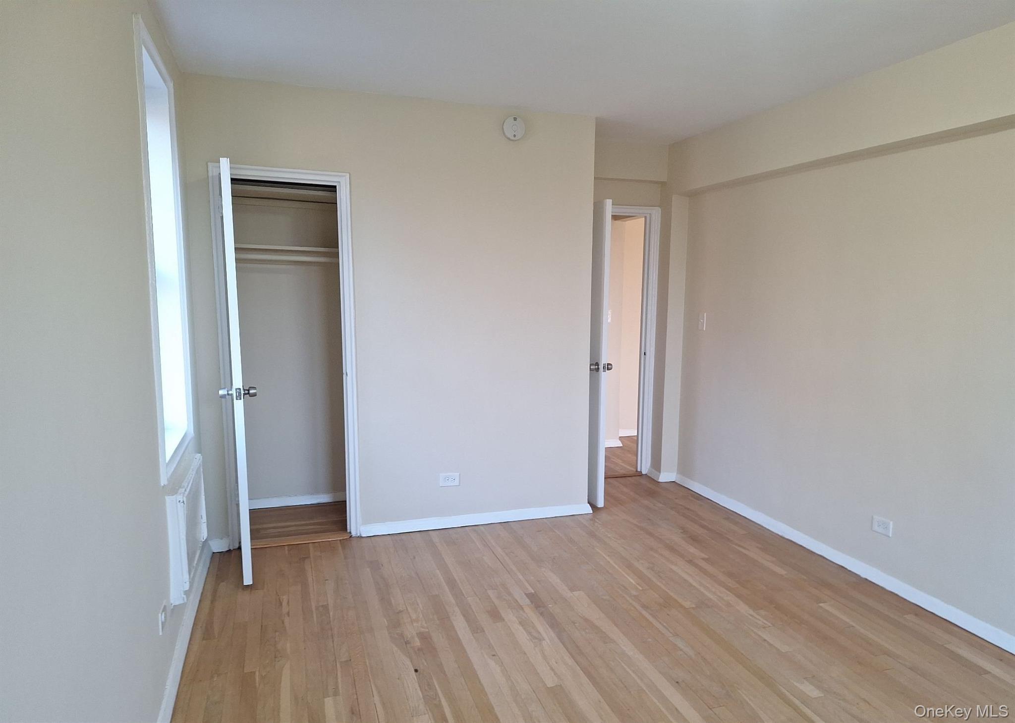 3475 Greystone Avenue Unit: 7E thumbnail 8