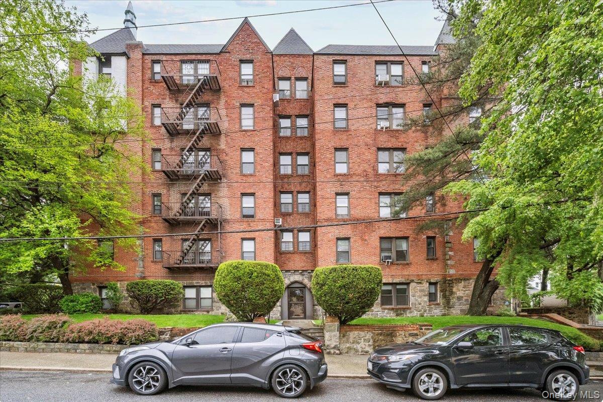 20 William Street Unit: 4F, Mount Vernon