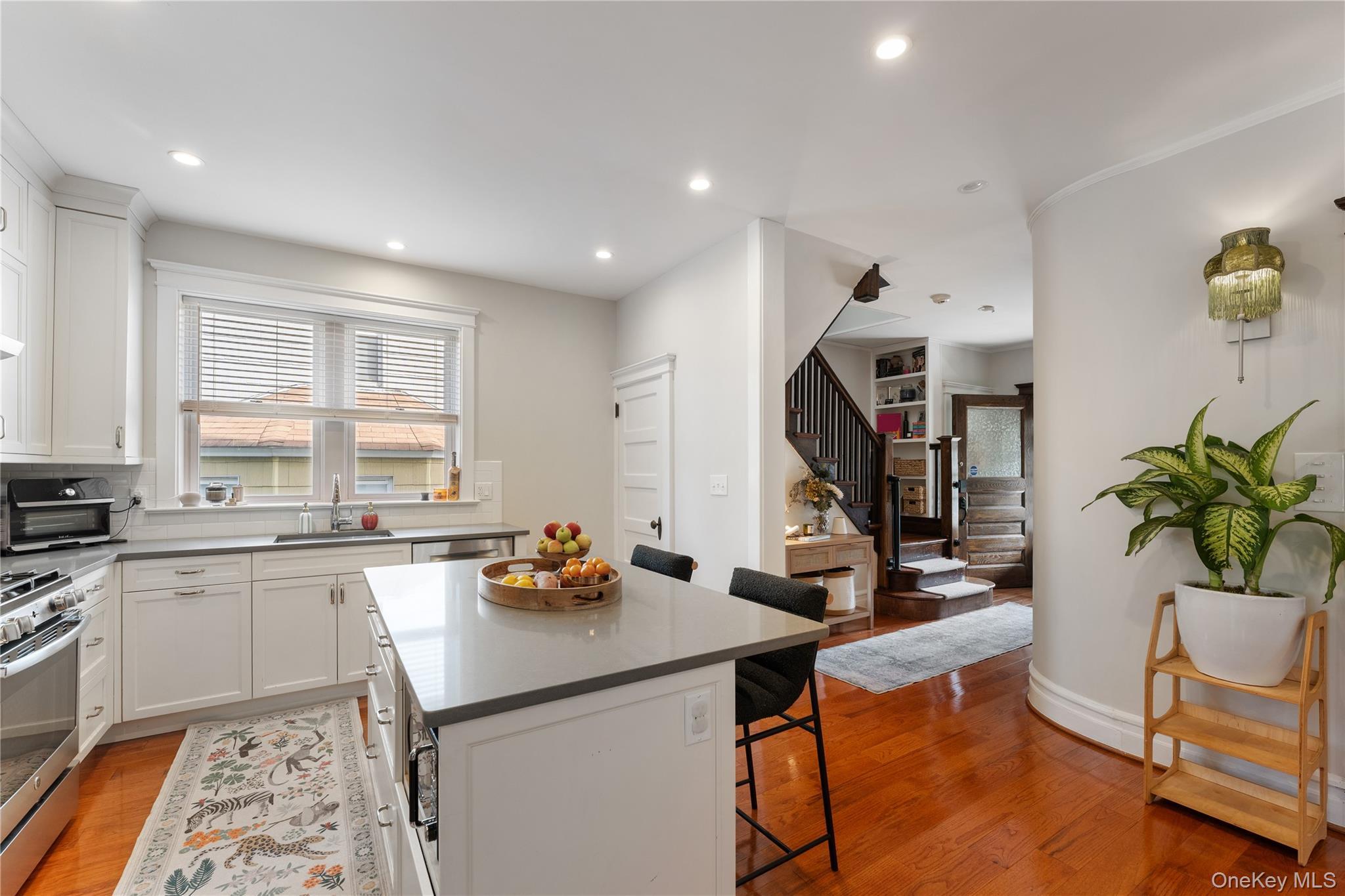 115 Coligni Avenue thumbnail 15