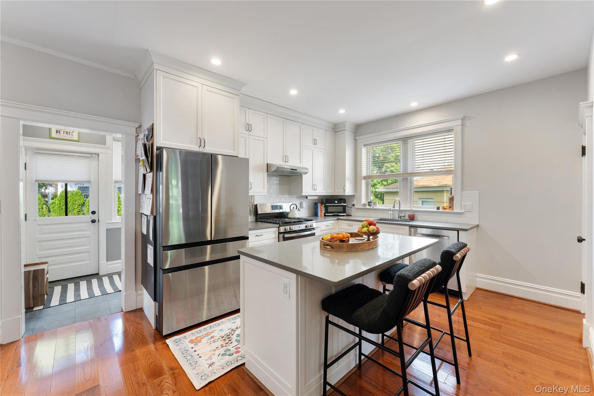 115 Coligni Avenue thumbnail 12