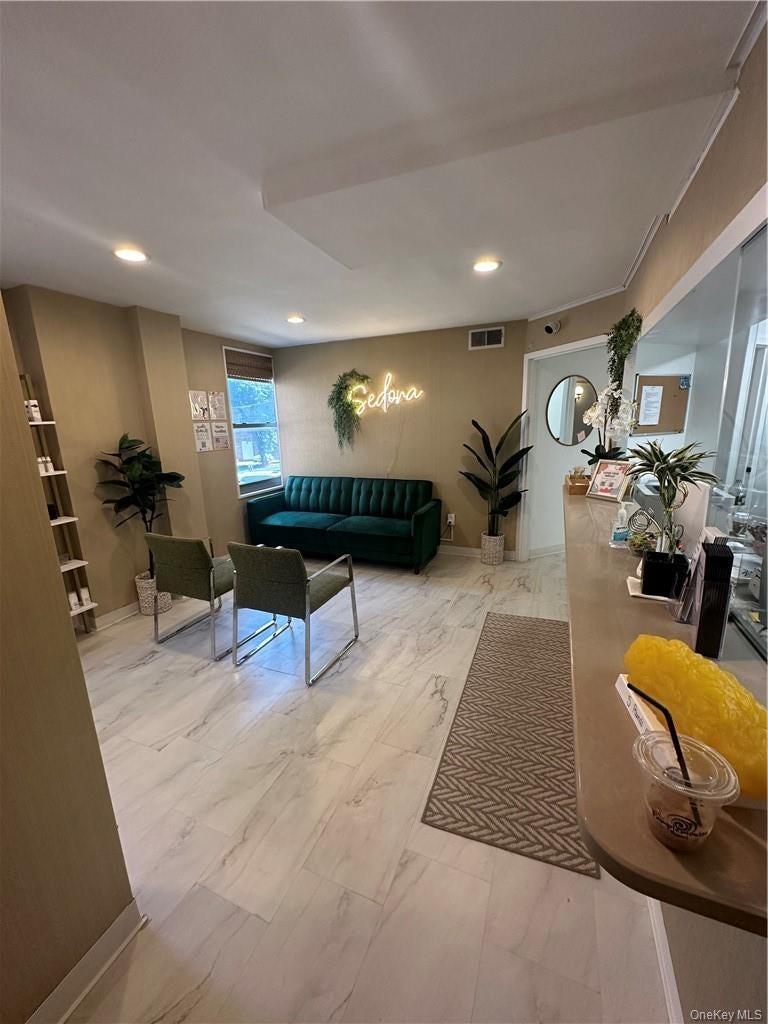 56 Doyer Avenue Unit: 1E & 1F, White Plains