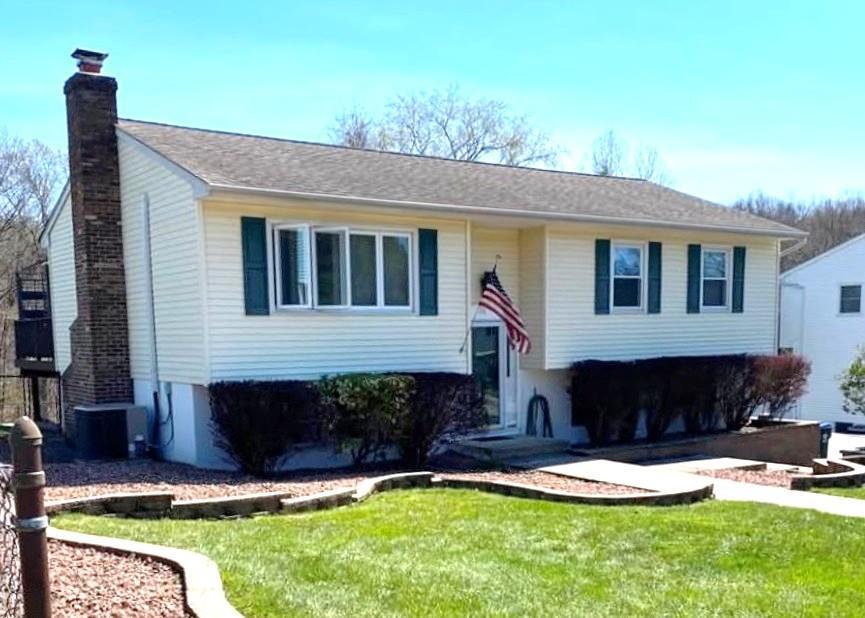 38 Capital Drive, Washingtonville