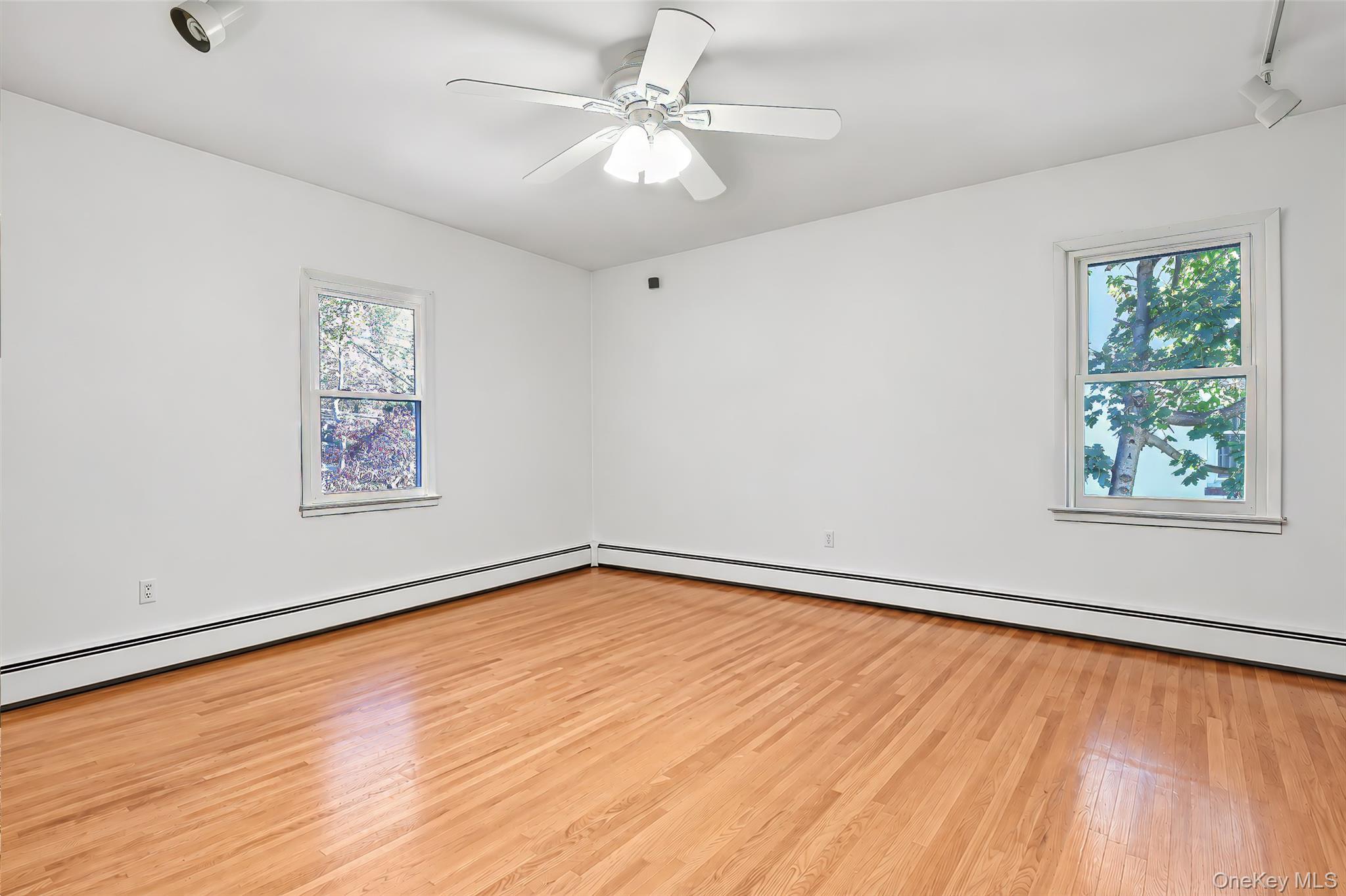 219 Dante Avenue thumbnail 16
