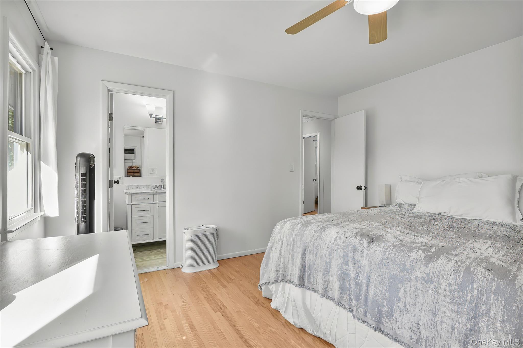 219 Dante Avenue thumbnail 12