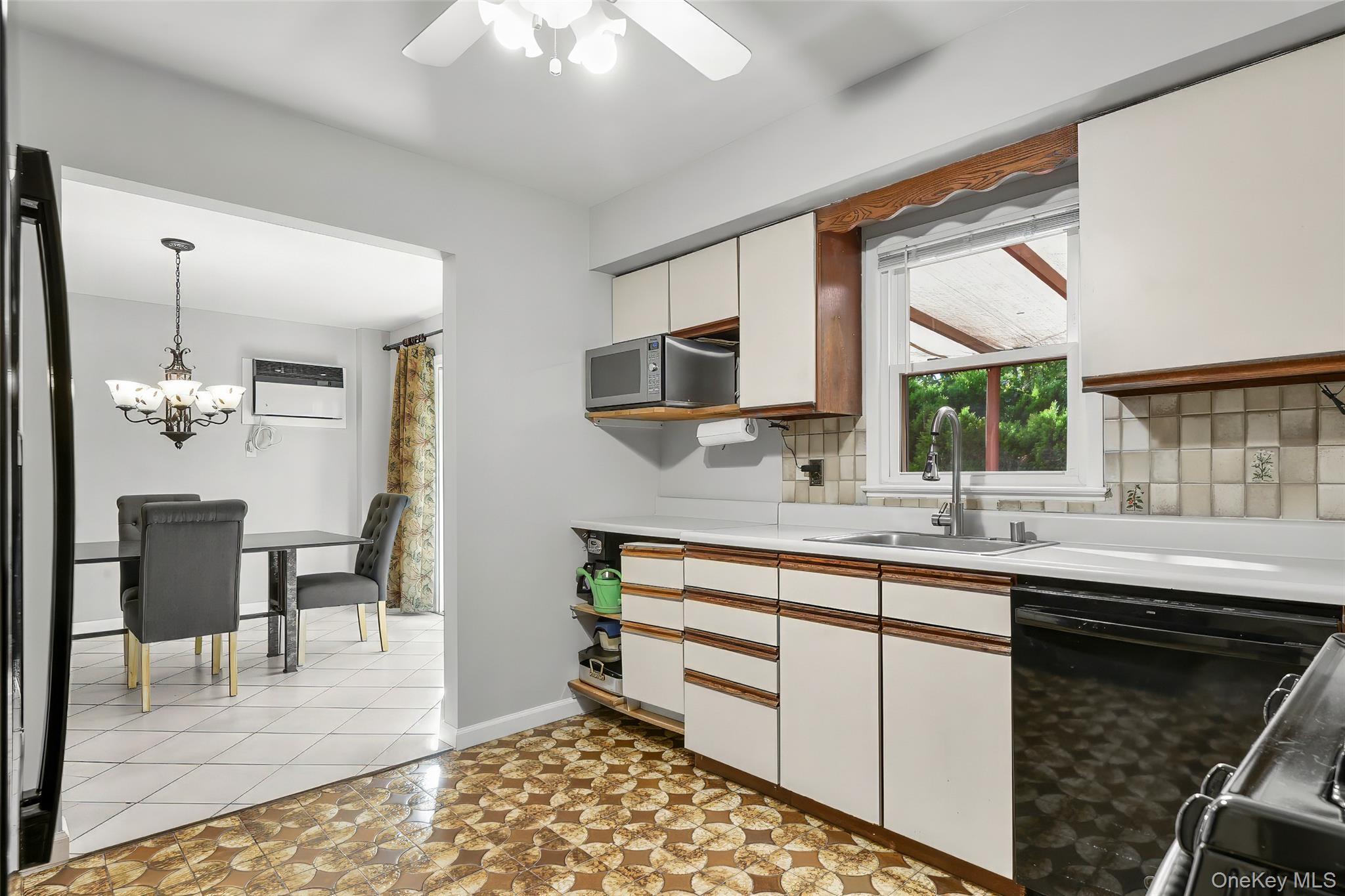 219 Dante Avenue thumbnail 9