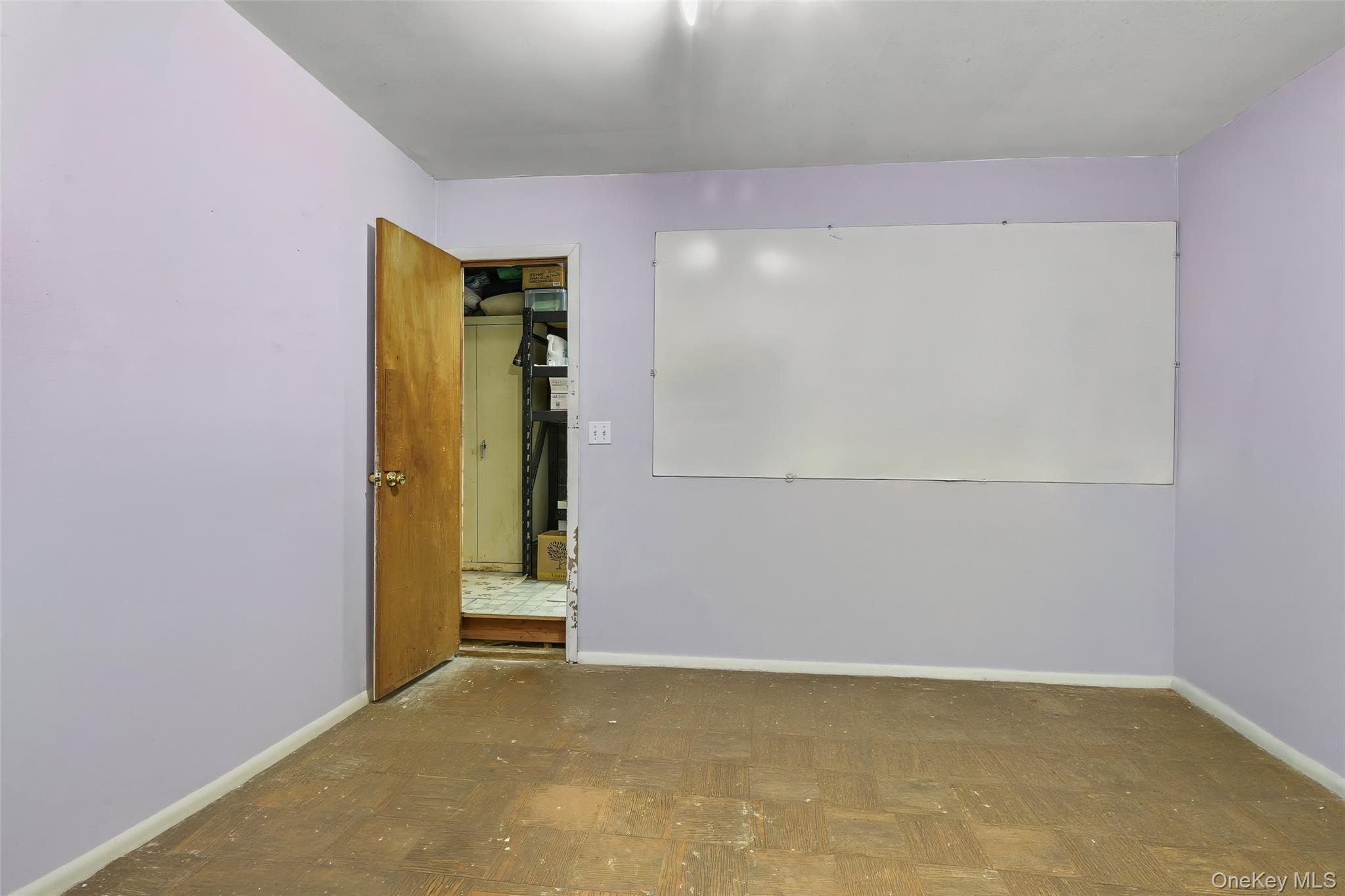 219 Dante Avenue thumbnail 19