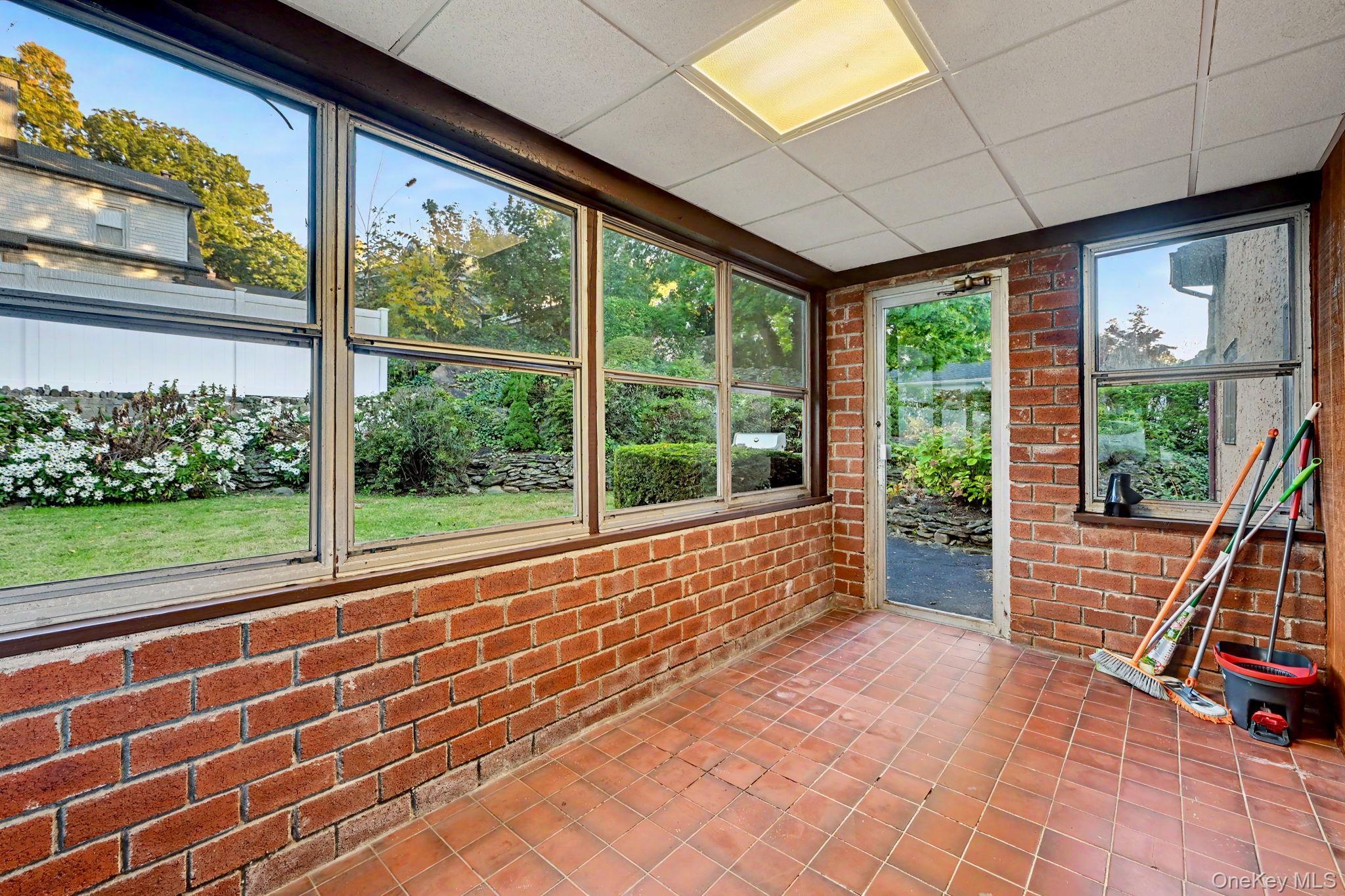 280 Marbledale Road thumbnail 26