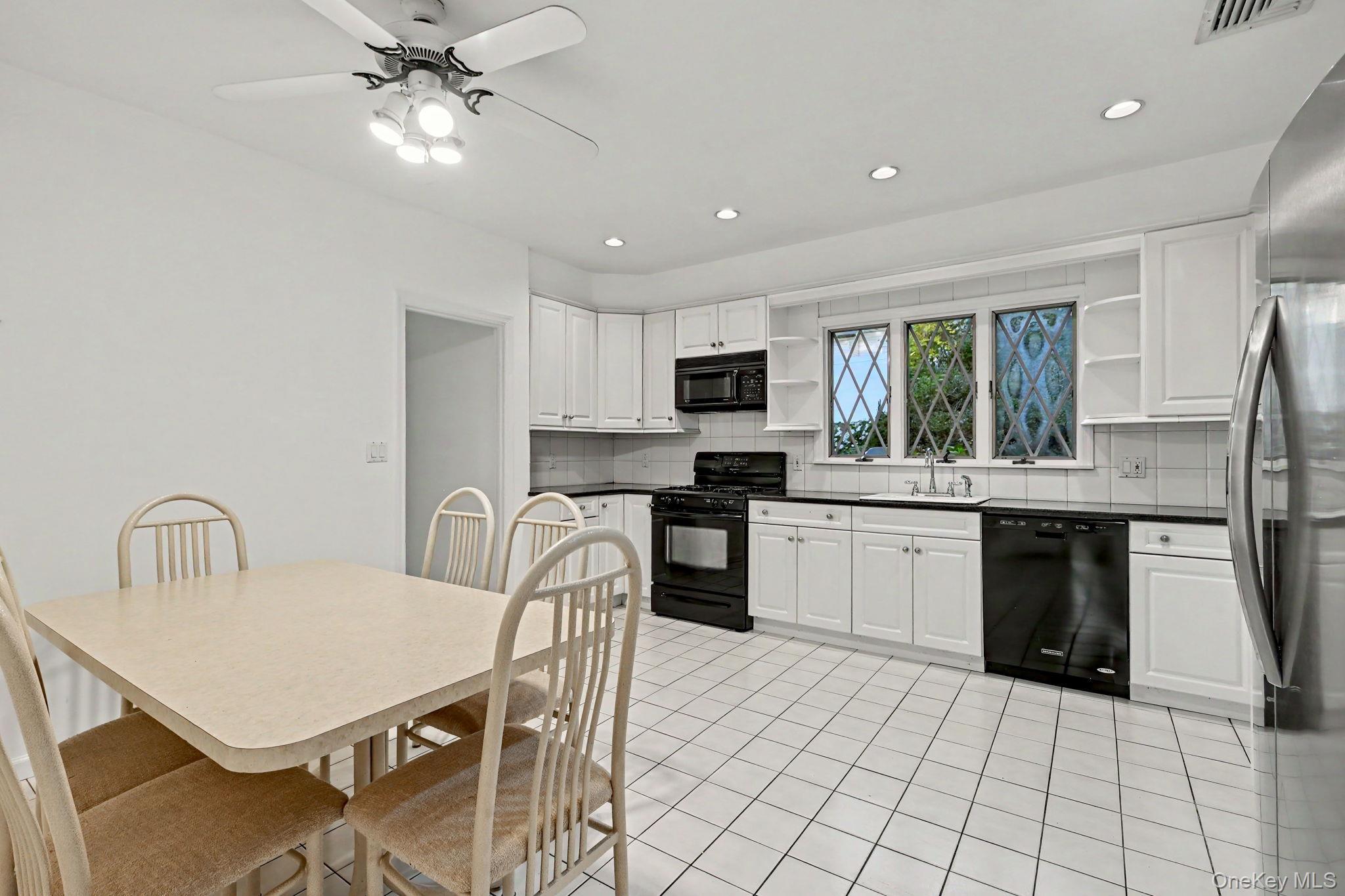280 Marbledale Road thumbnail 15