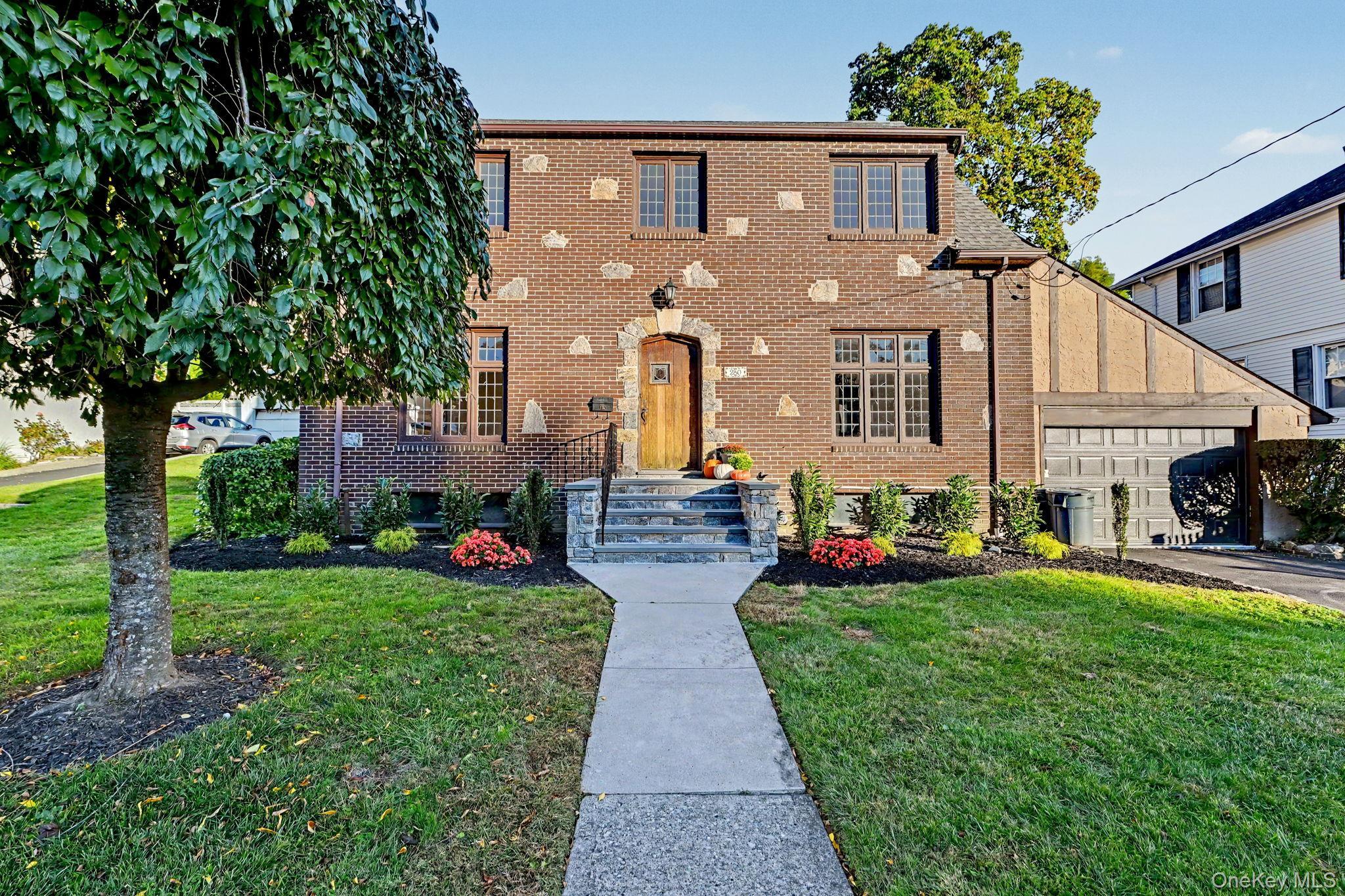 280 Marbledale Road, Tuckahoe