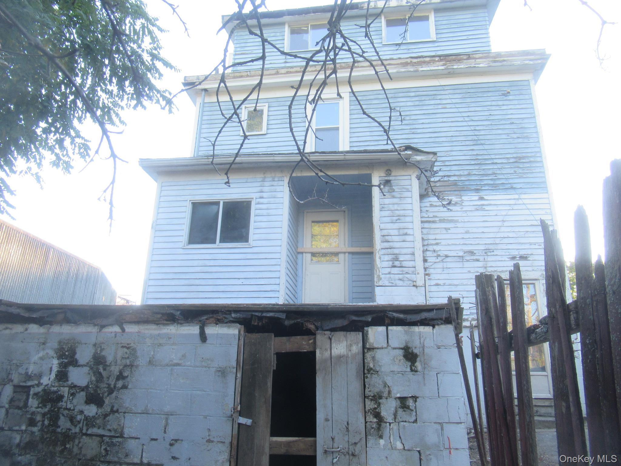 7 Streit Avenue thumbnail 4