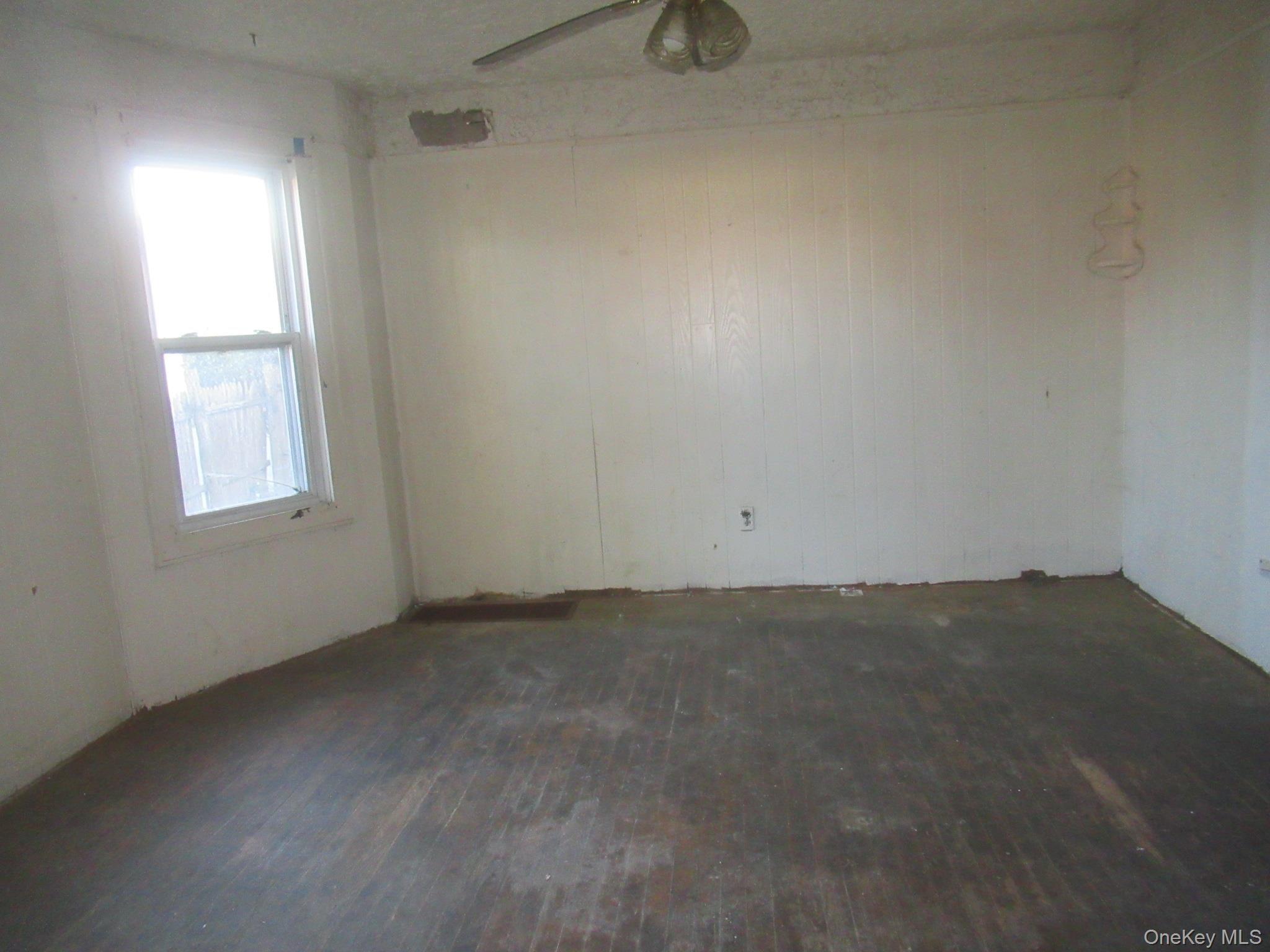 7 Streit Avenue thumbnail 13