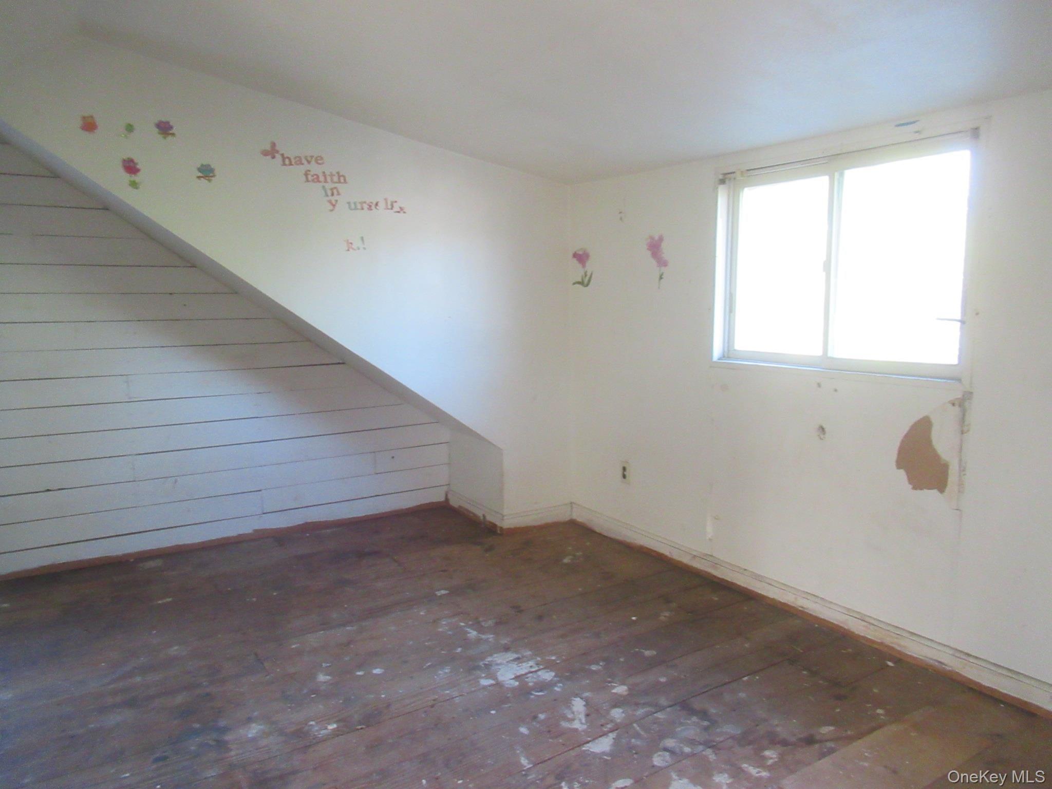 7 Streit Avenue thumbnail 21