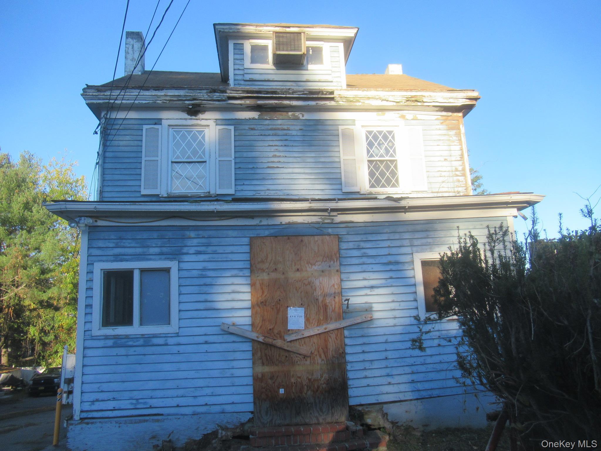 7 Streit Avenue thumbnail 6