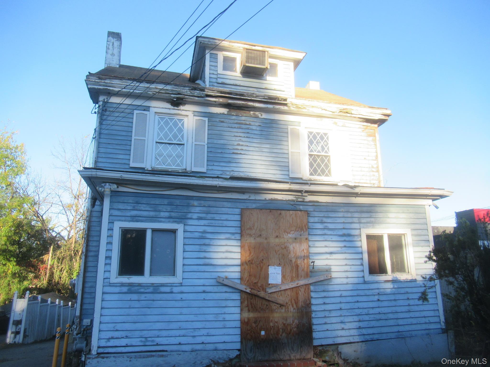 7 Streit Avenue thumbnail 2